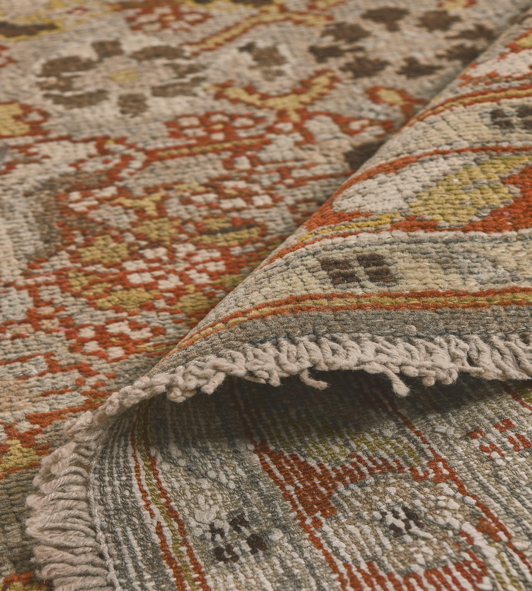 Antiker grauer und brauner Läufer mit Herati-Muster aus Persien (Malayer) im Angebot 2