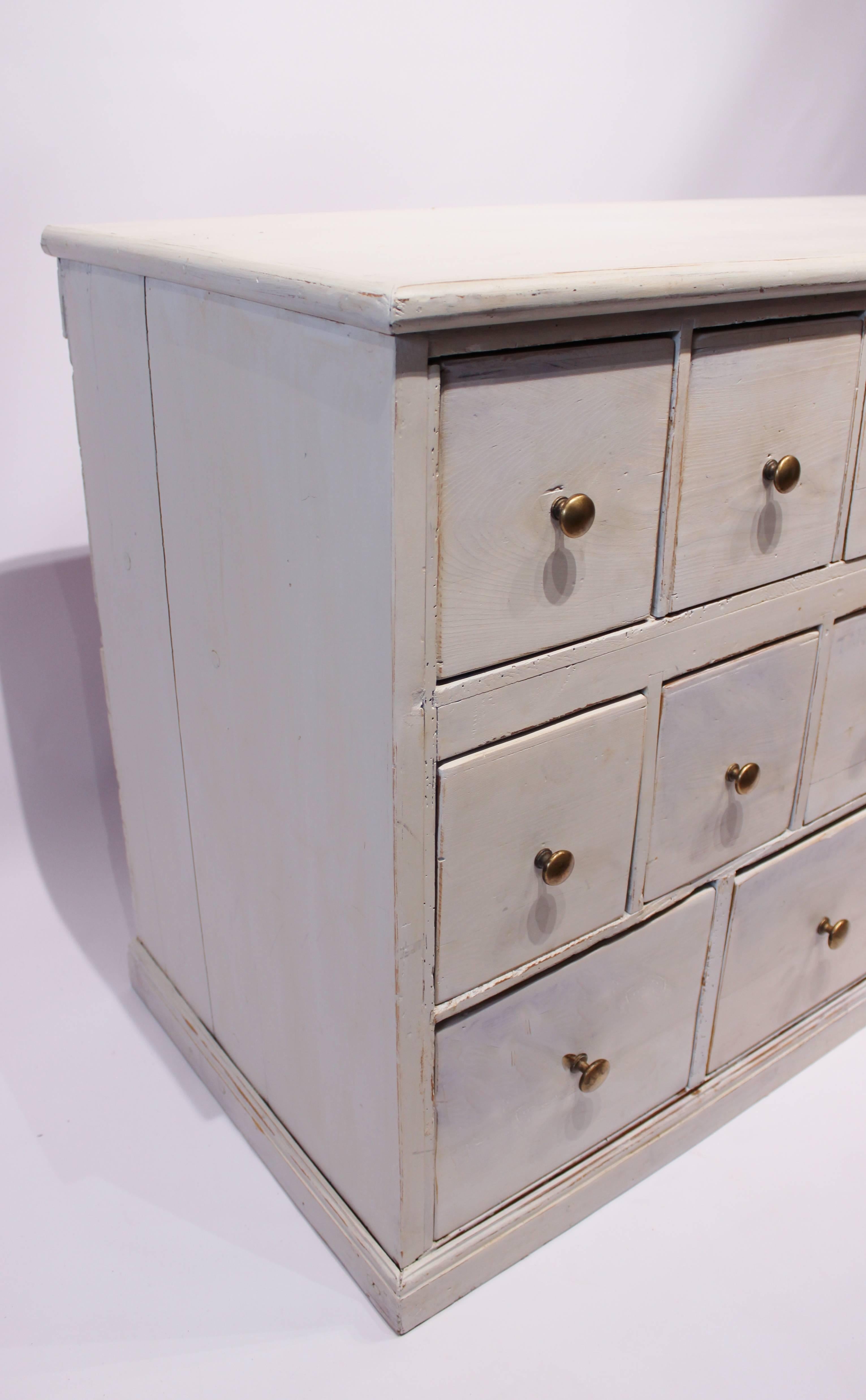 Antique grey painted chest of drawers in Gustavian style from circa 1920s-1930s. The chest is in great vintage condition.