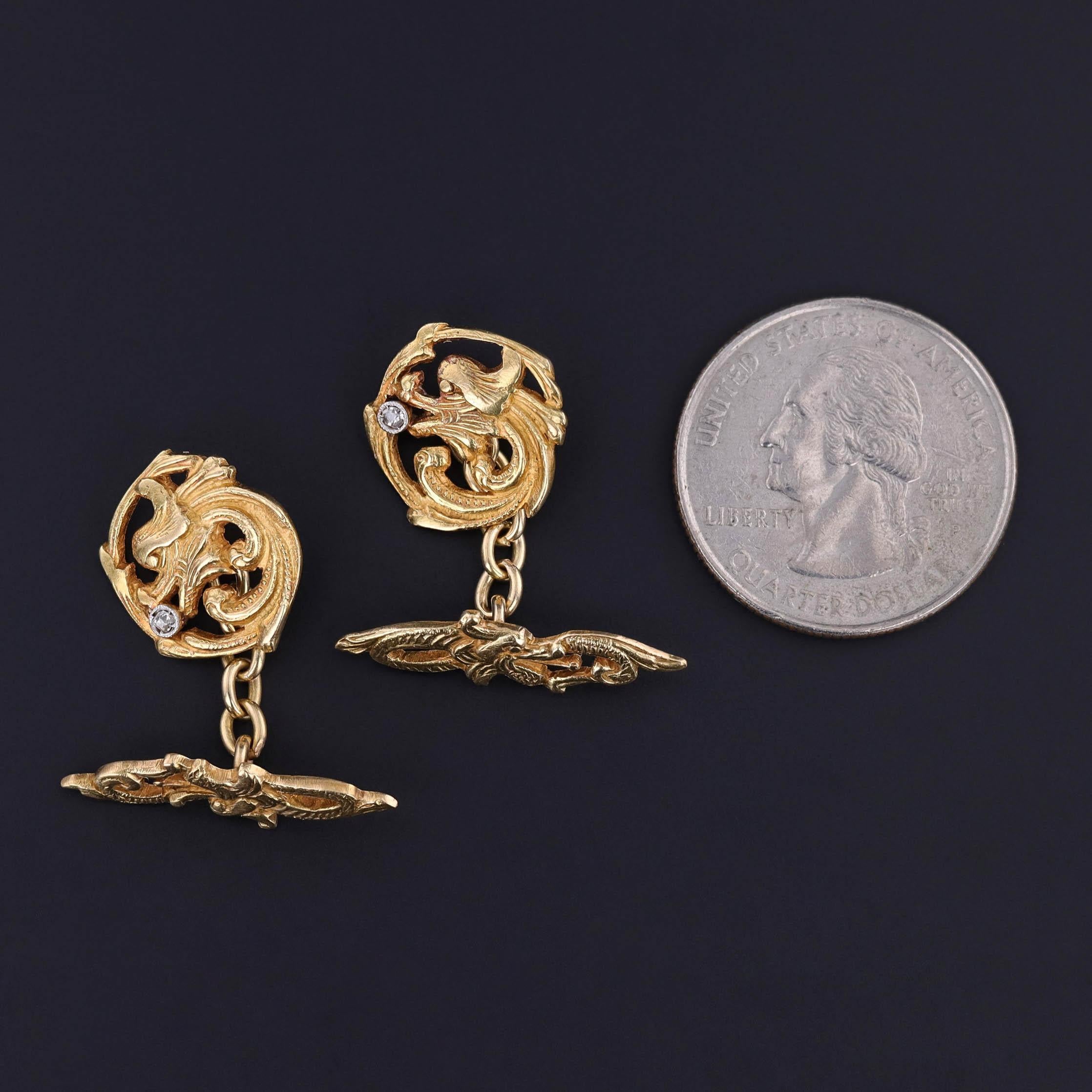 Victorien Boutons de manchette Griffin anciens en or 18 carats en vente