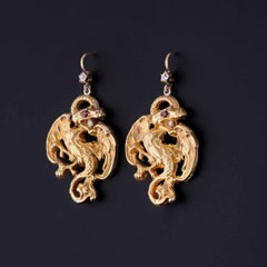 Antike Greifen-Ohrringe aus 14k Gold