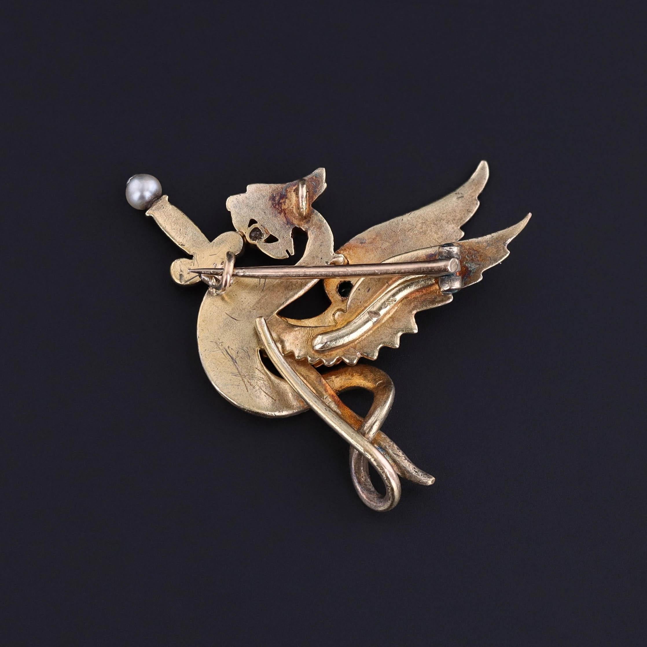 Alfiler Grifo Antiguo de Oro de 14k Art Nouveau en venta