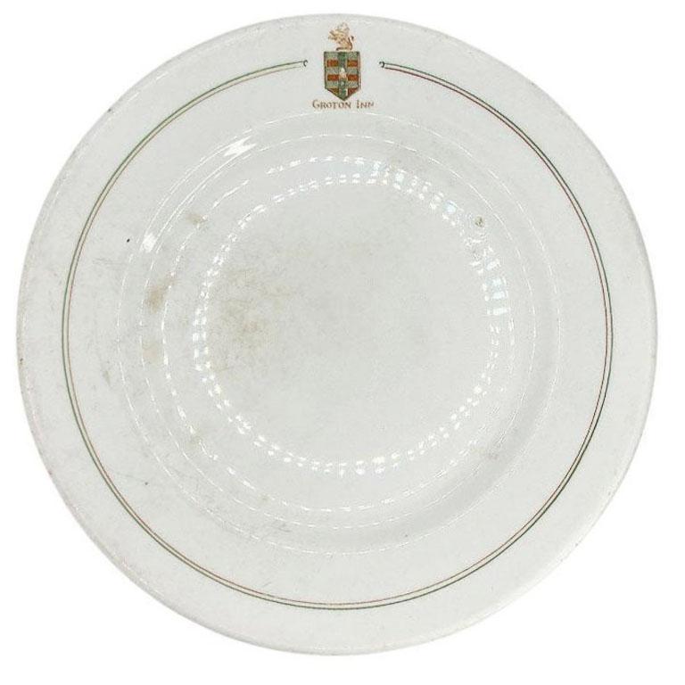 Plato antiguo de hostelería Groton Inn Crest - principios del siglo XX en venta 3