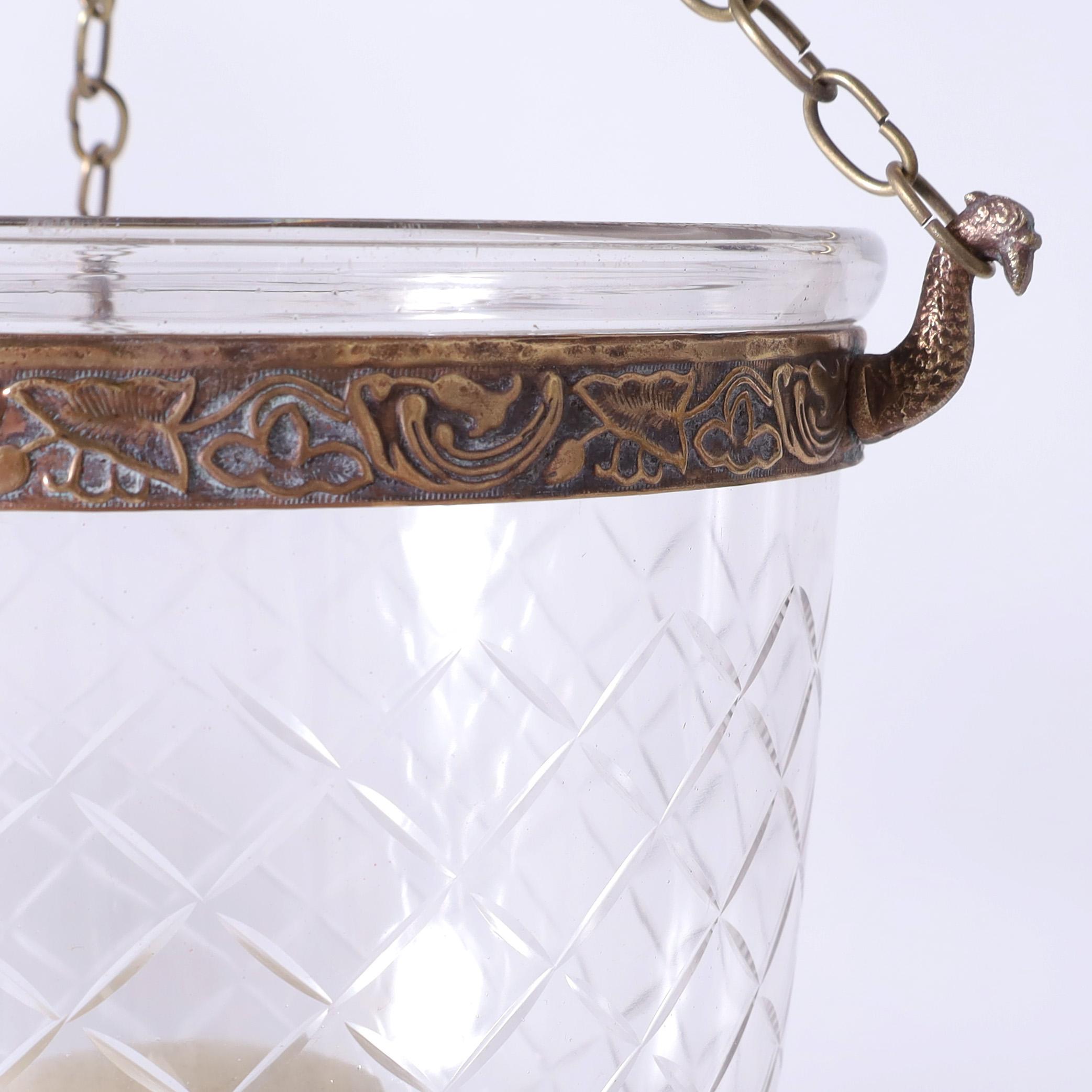 Groupe ancien de trois appliques à cloche fumée, prix individuel en vente 2