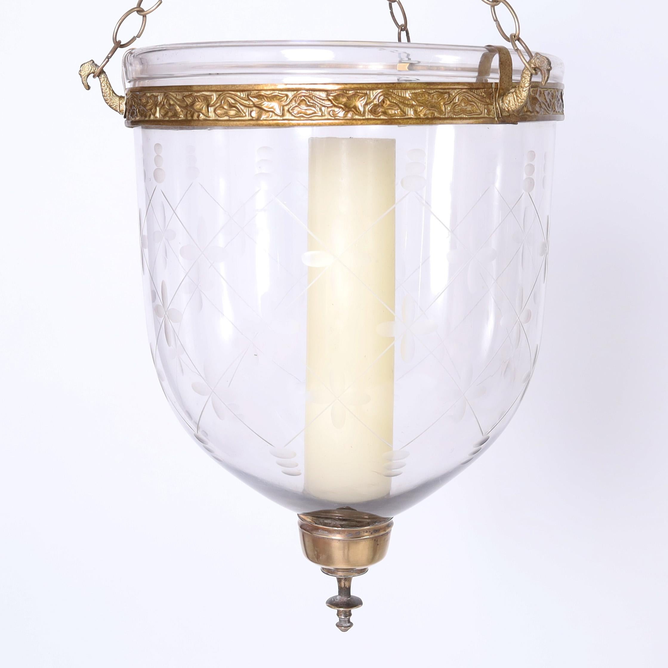 Victorien Groupe ancien de trois appliques à cloche fumée, prix individuel en vente