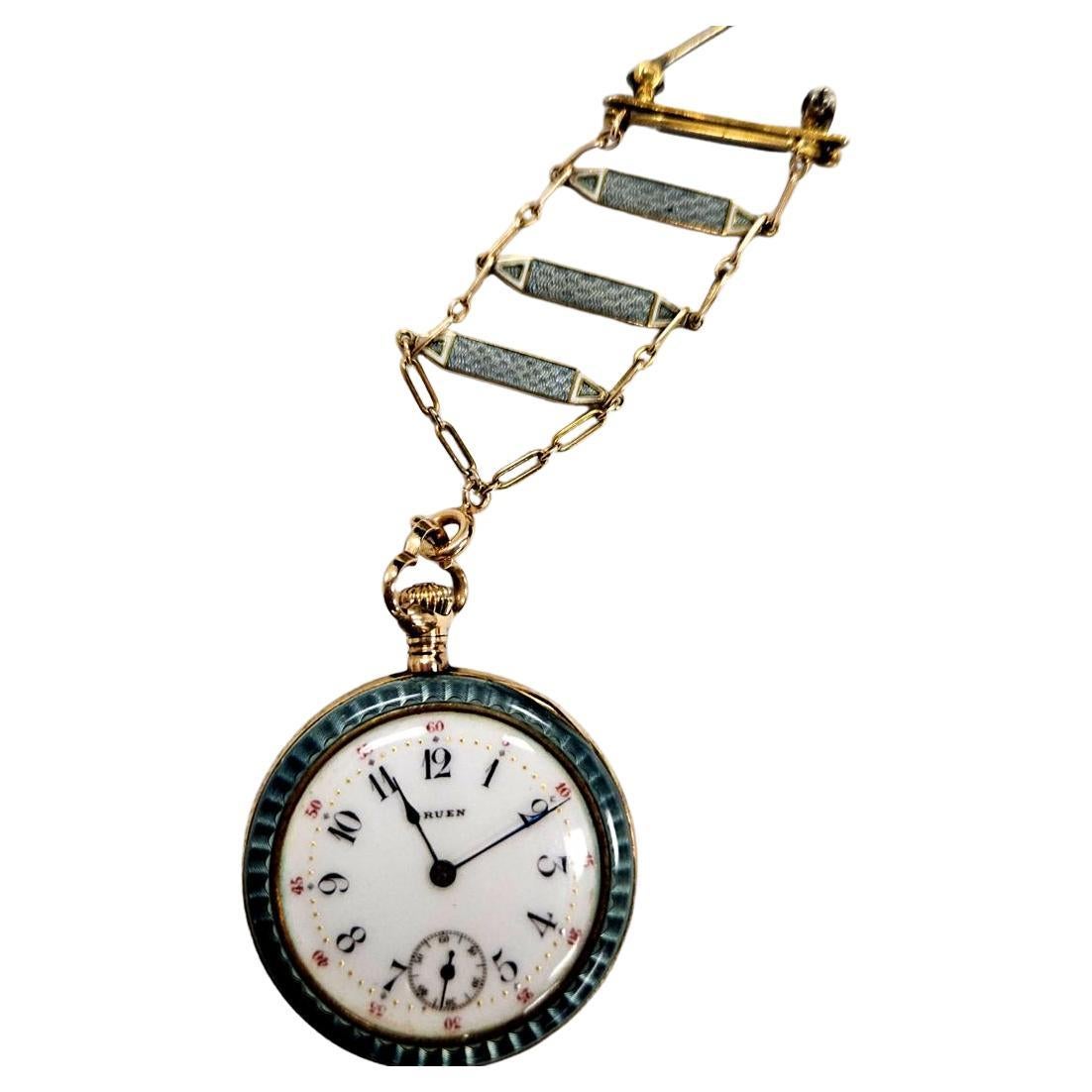 When did people stop using pocket watches?