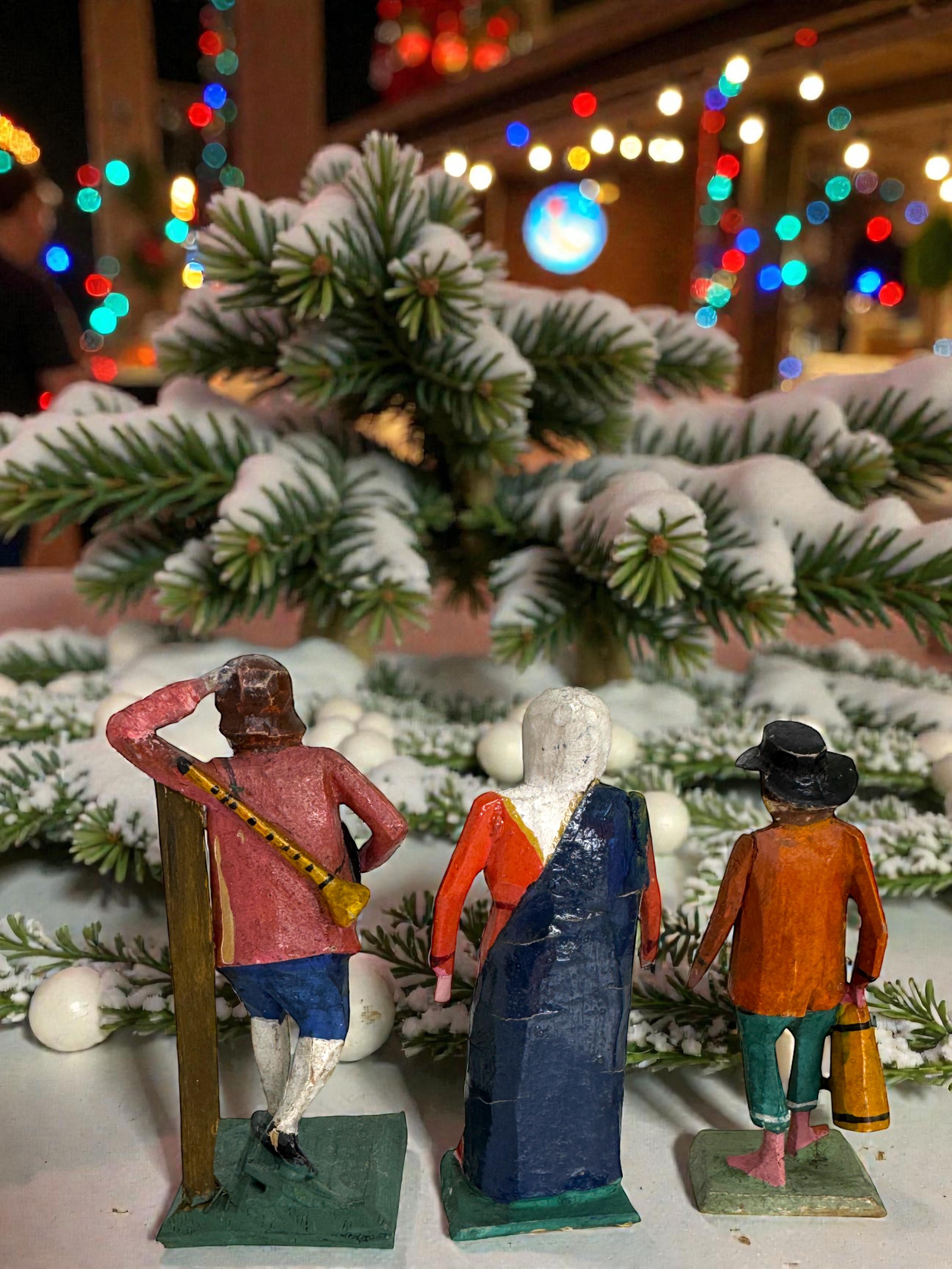 Antique Grulich Christmas Nativity Figure Lot, late 19th Century Folk Art en venta 3