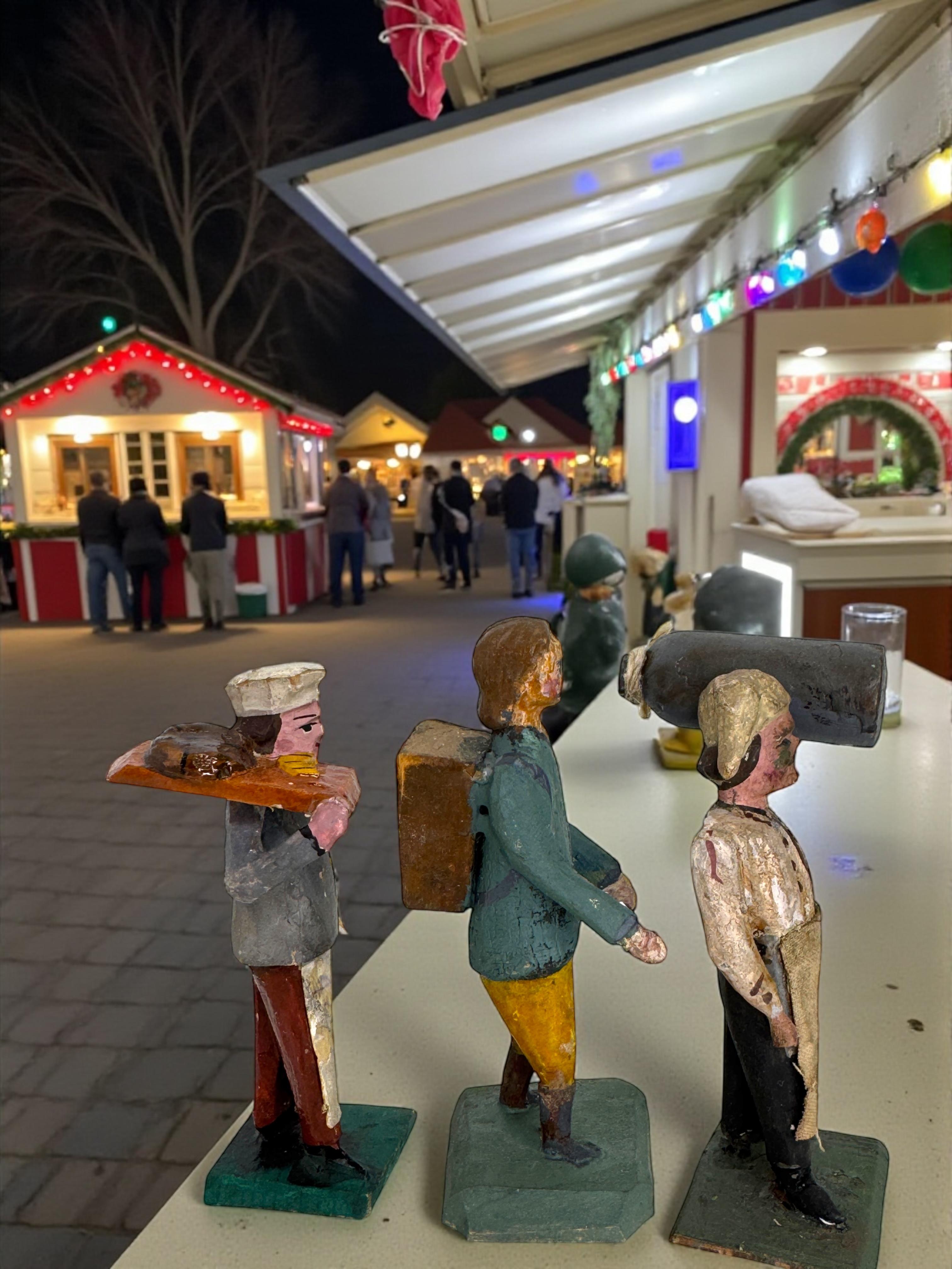 Antique Grulich Christmas Nativity Figure Lot, late 19th Century Folk Art en venta 6