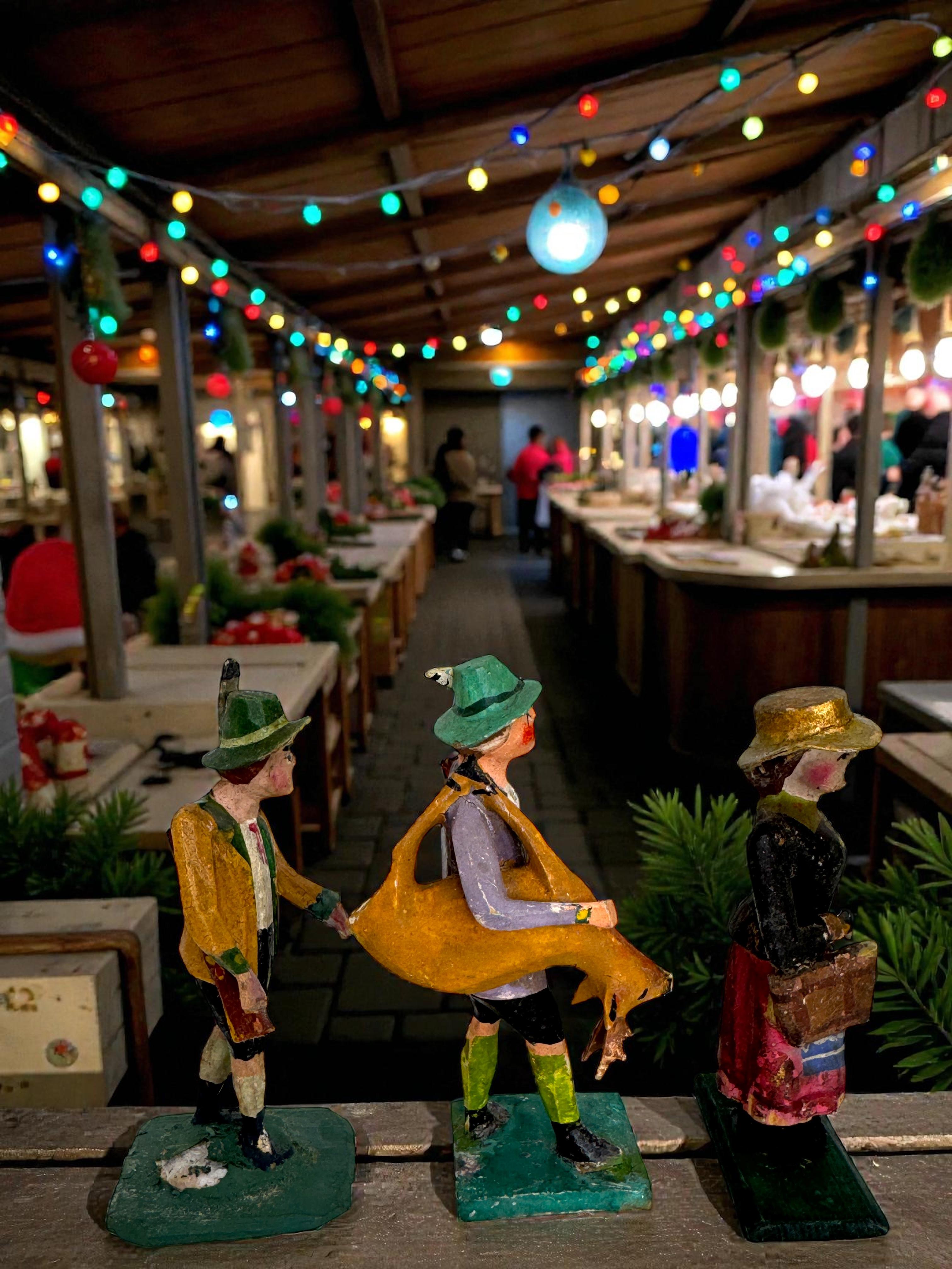 Antique Grulich Christmas Nativity Figure Lot, late 19th Century Folk Art en venta 7