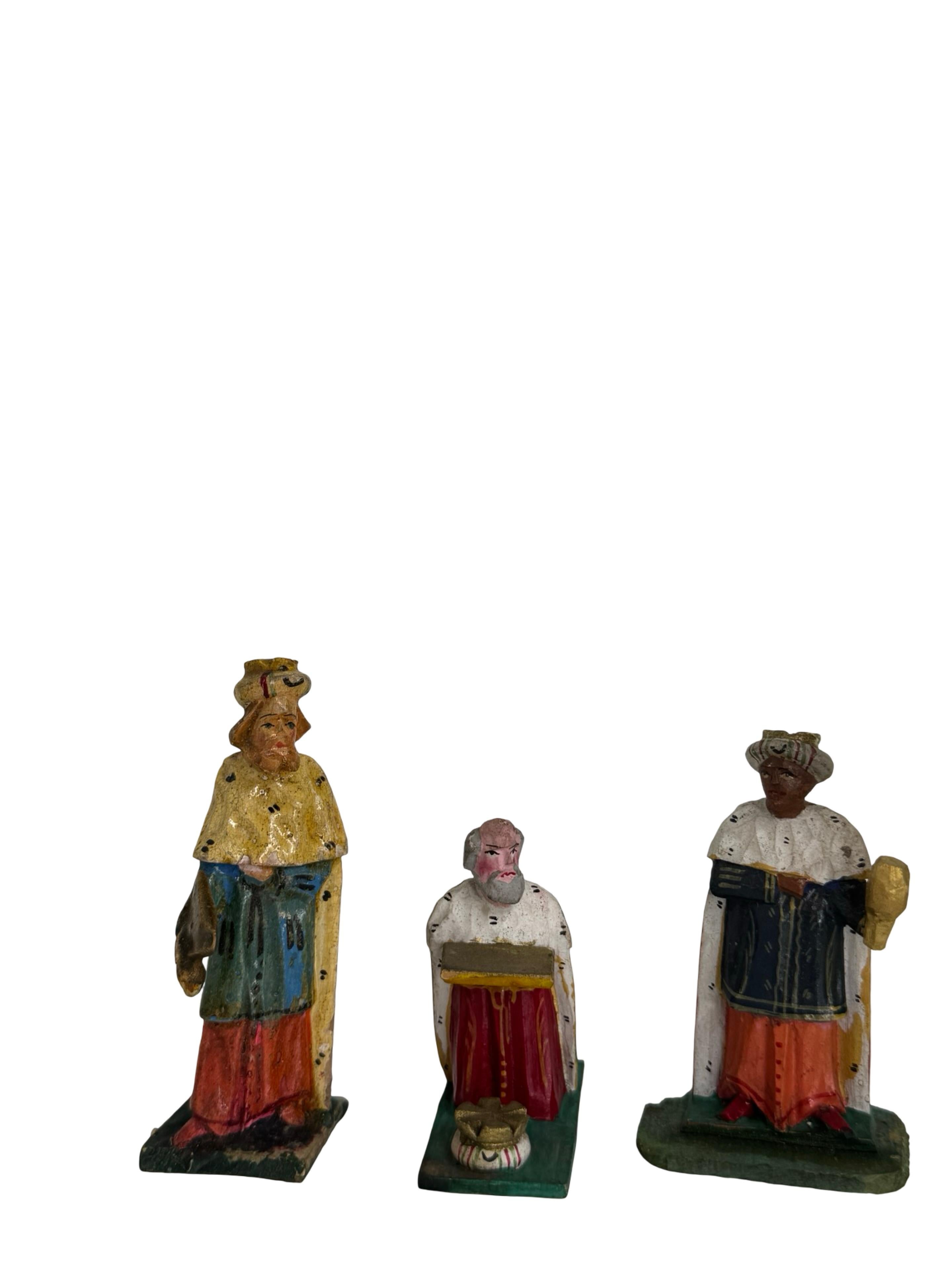 
Beautiful Antique Grulich Nativity Figures — Late 19th Century

This rare and culturally significant set of nativity figures originates from the historic Králiky region (formerly Grulich) in the Eagle Mountains of the Czech Republic. Crafted at the