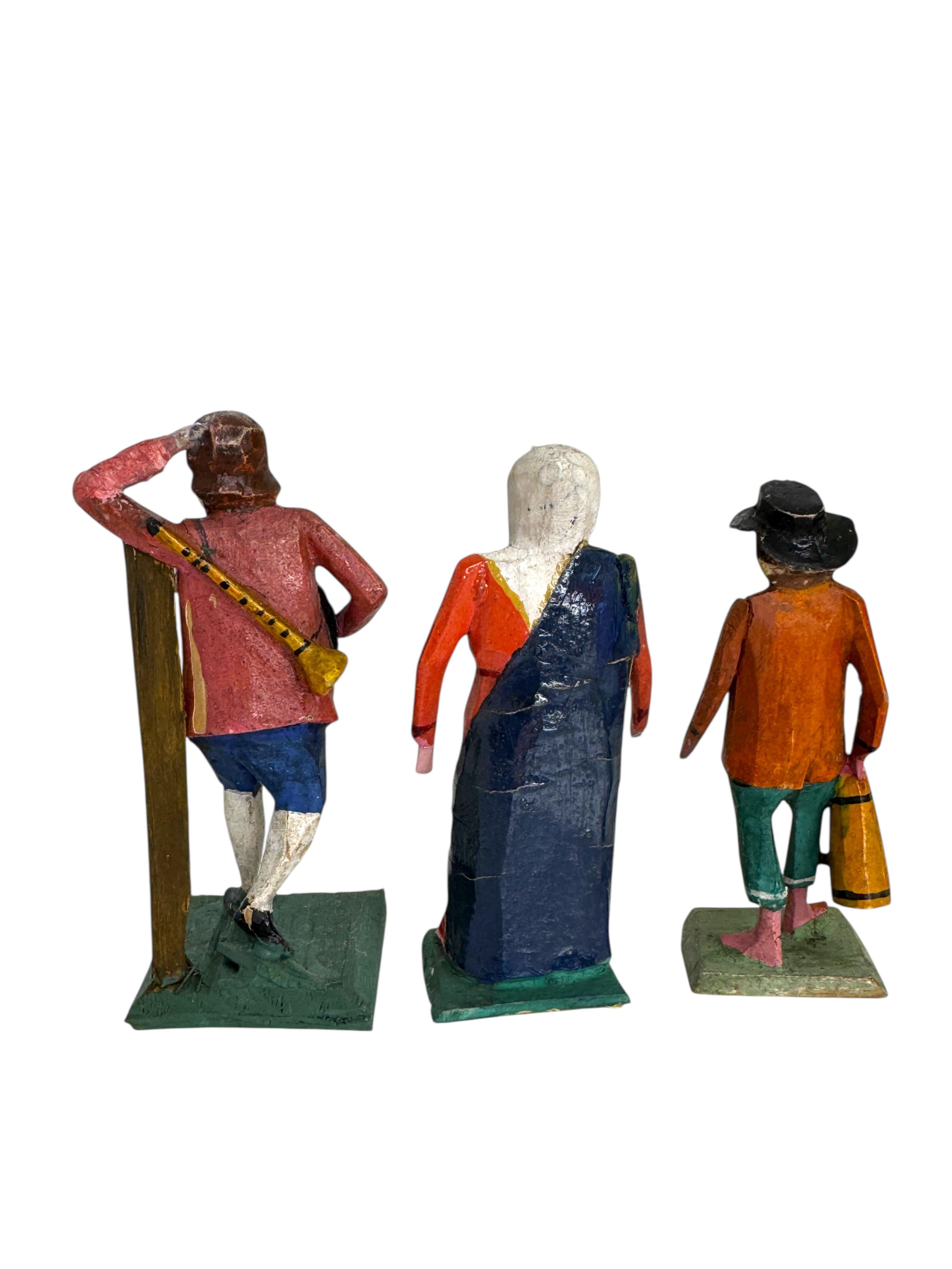 
Beautiful Antique Grulich Nativity Figures — Late 19th Century

This rare and culturally significant set of nativity figures originates from the historic Králiky region (formerly Grulich) in the Eagle Mountains of the Czech Republic. Crafted at the