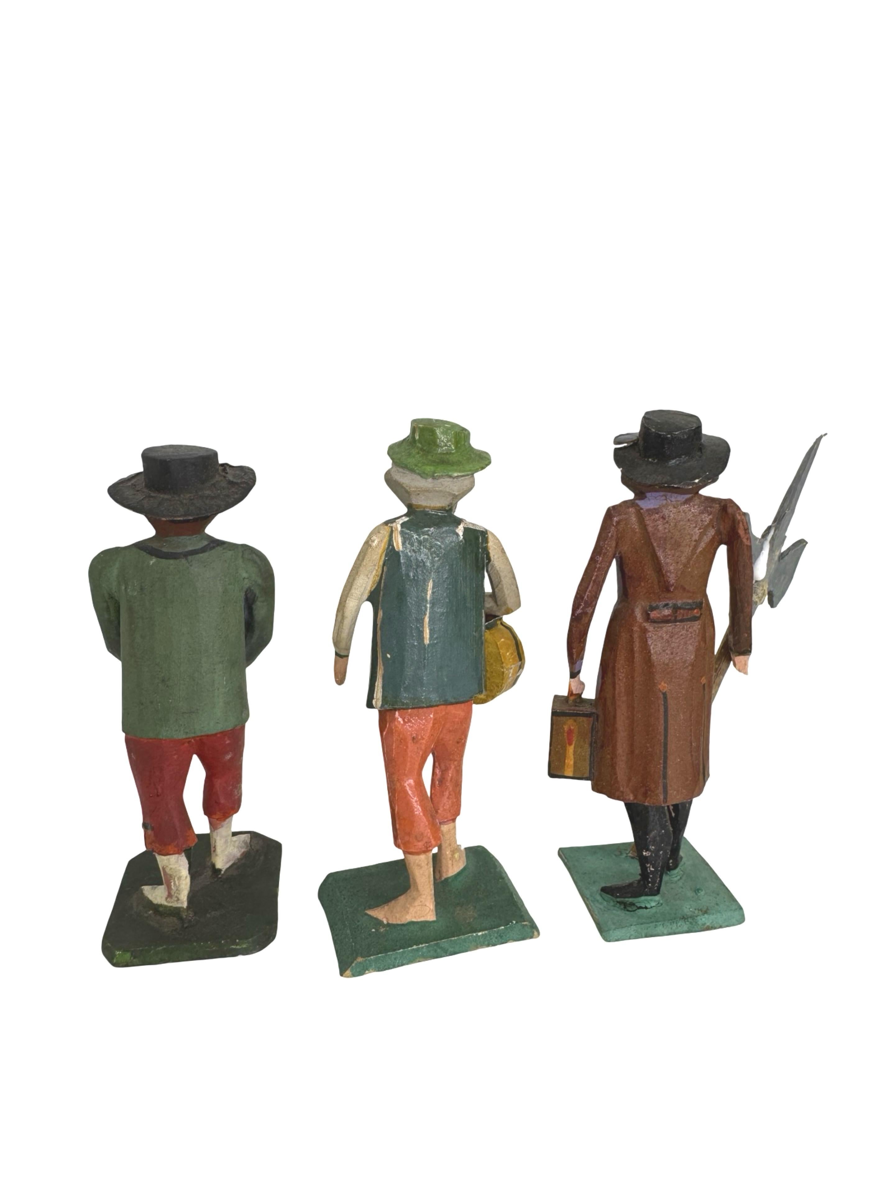 Antique Grulich Christmas Nativity Figure Lot, late 19th Century Folk Art Hecho a mano en venta