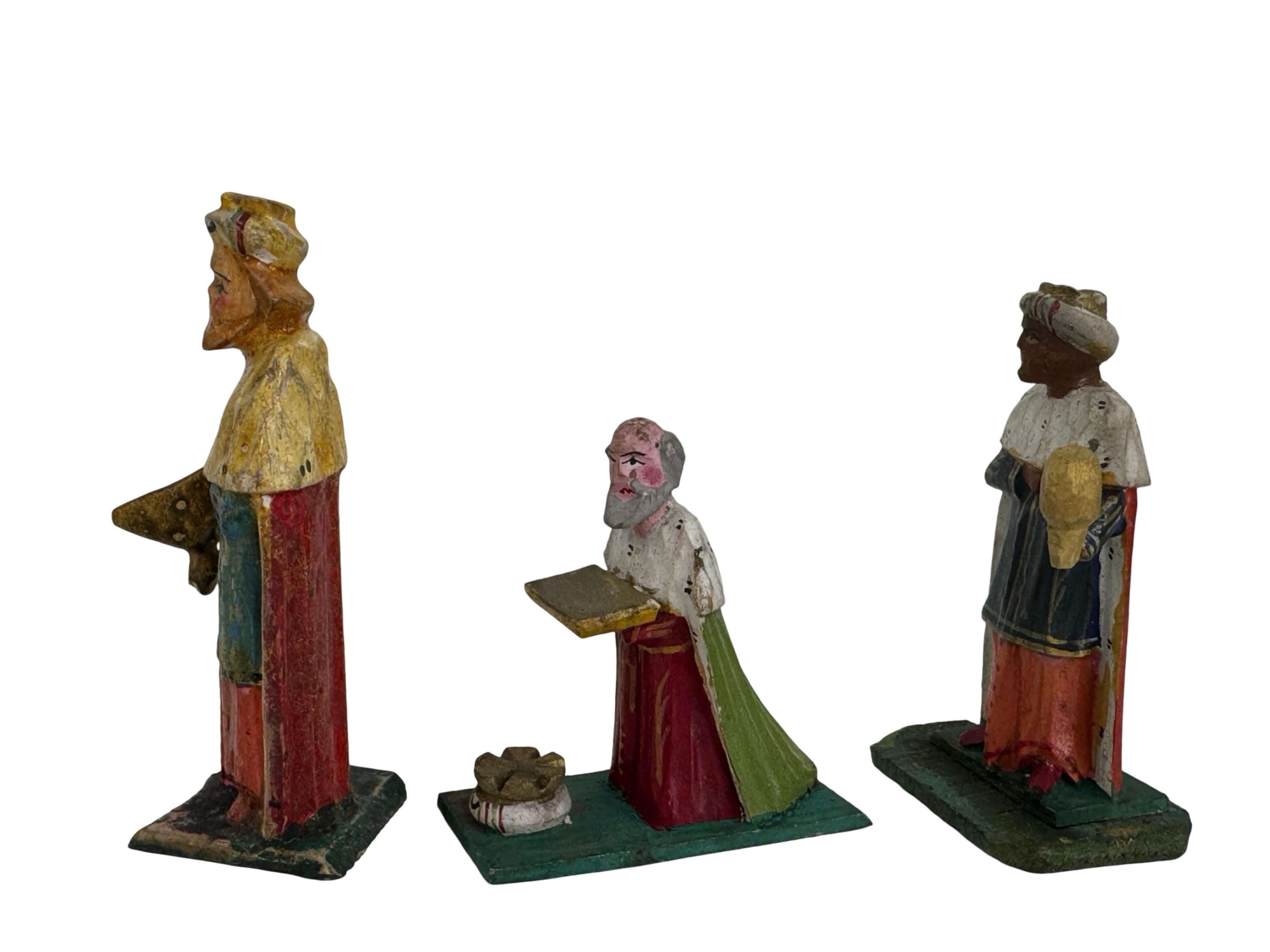 Antique Grulich Christmas Nativity Figure Lot, late 19th Century Folk Art en Bueno estado para la venta en Nuernberg, DE