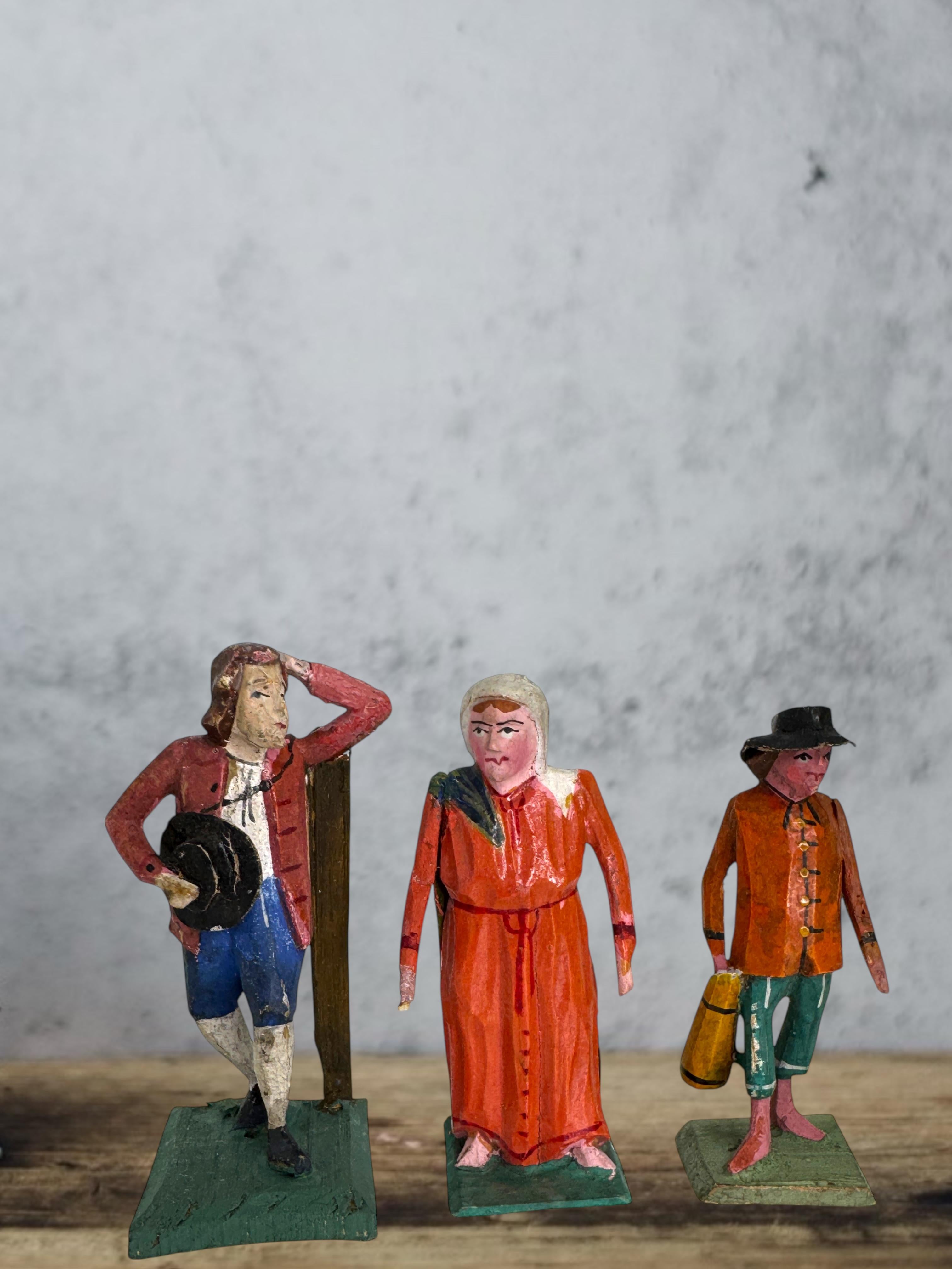 Antique Grulich Christmas Nativity Figure Lot, late 19th Century Folk Art en Bueno estado para la venta en Nuernberg, DE