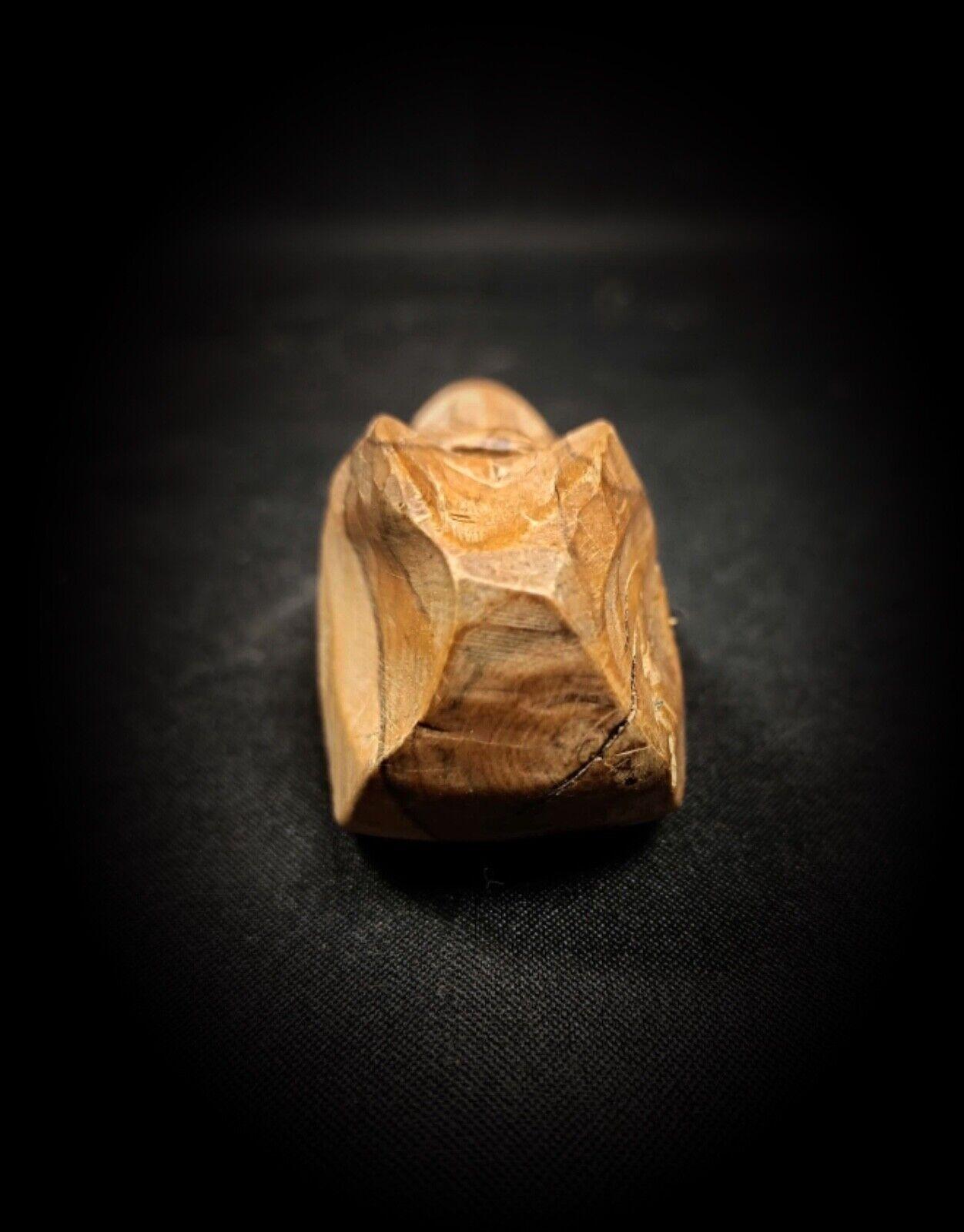Antica maschera guatemalteca scolpita a mano in legno con etichetta originale - 2Y147 In condizioni buone in vendita a Bordeaux, FR