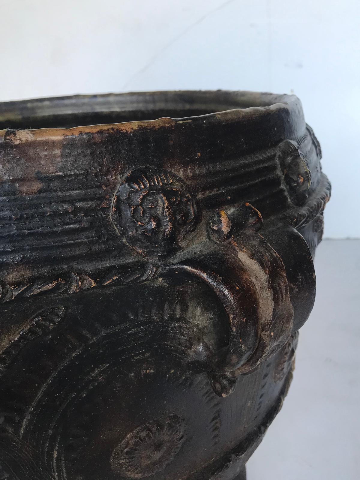 Antique Guatemalan Water Storage Pot, Trubal 7