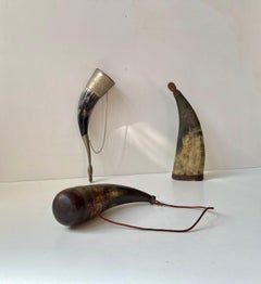 Antique Gun Powder & Drinking Horn's w. Wood & Bronze accents