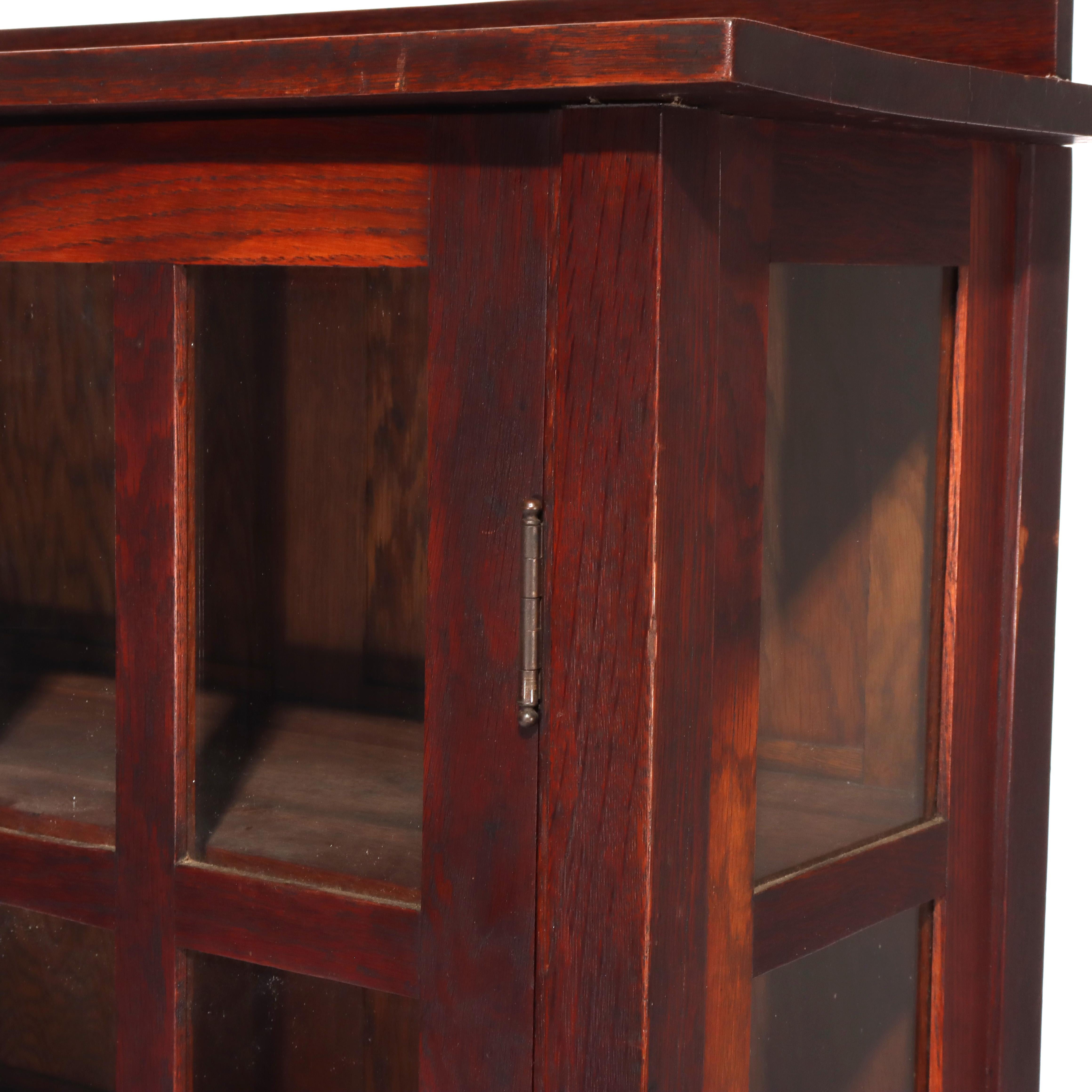 XX secolo Antico Gustav Stickley attr. Libreria a due ante in Oak Arts & Crafts C1910 in vendita