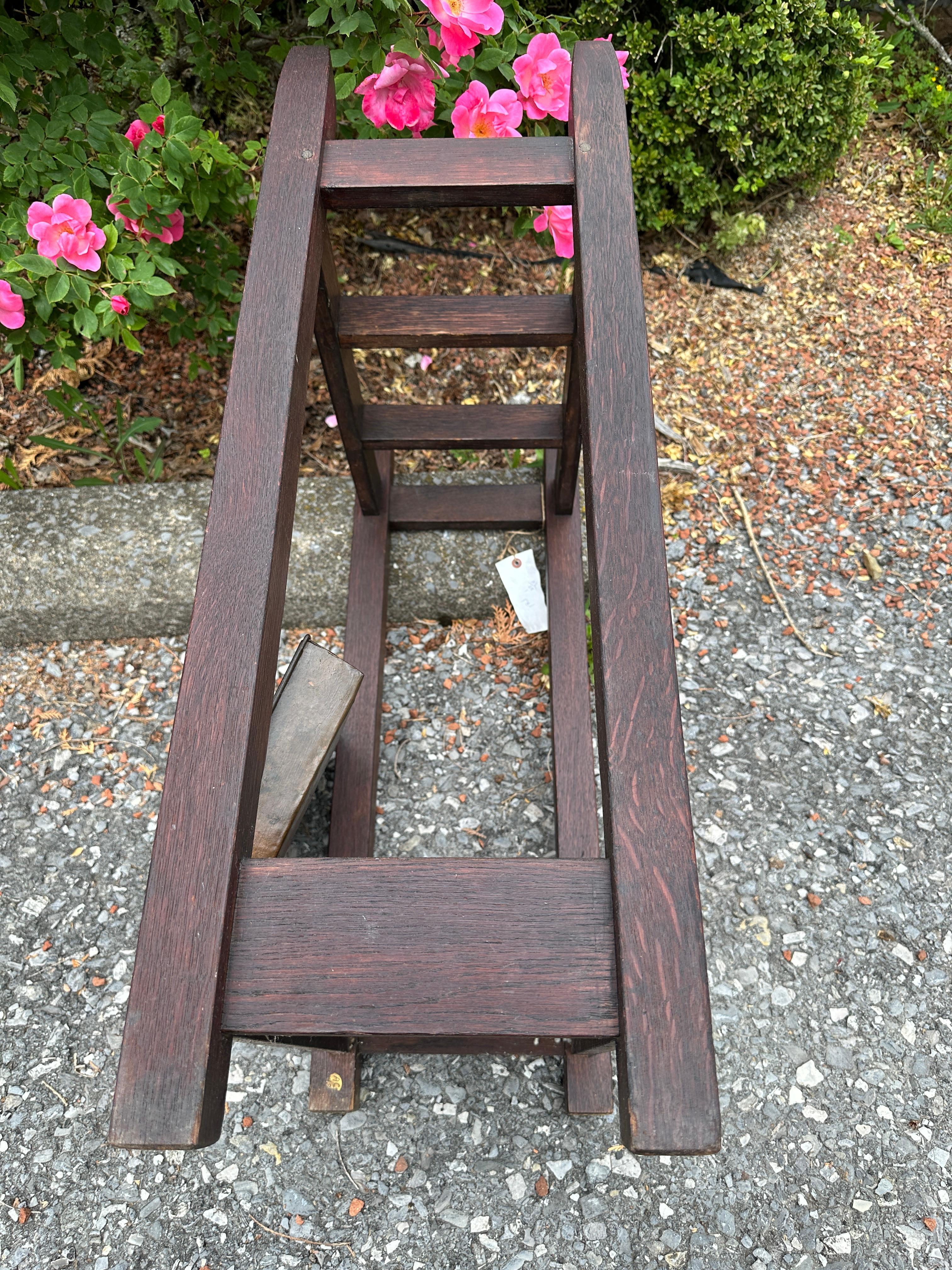 ANTIQUE  GUSTAV STICKLEY Double Umbrella Stand with Original Metal Liner - W7999 For Sale 3