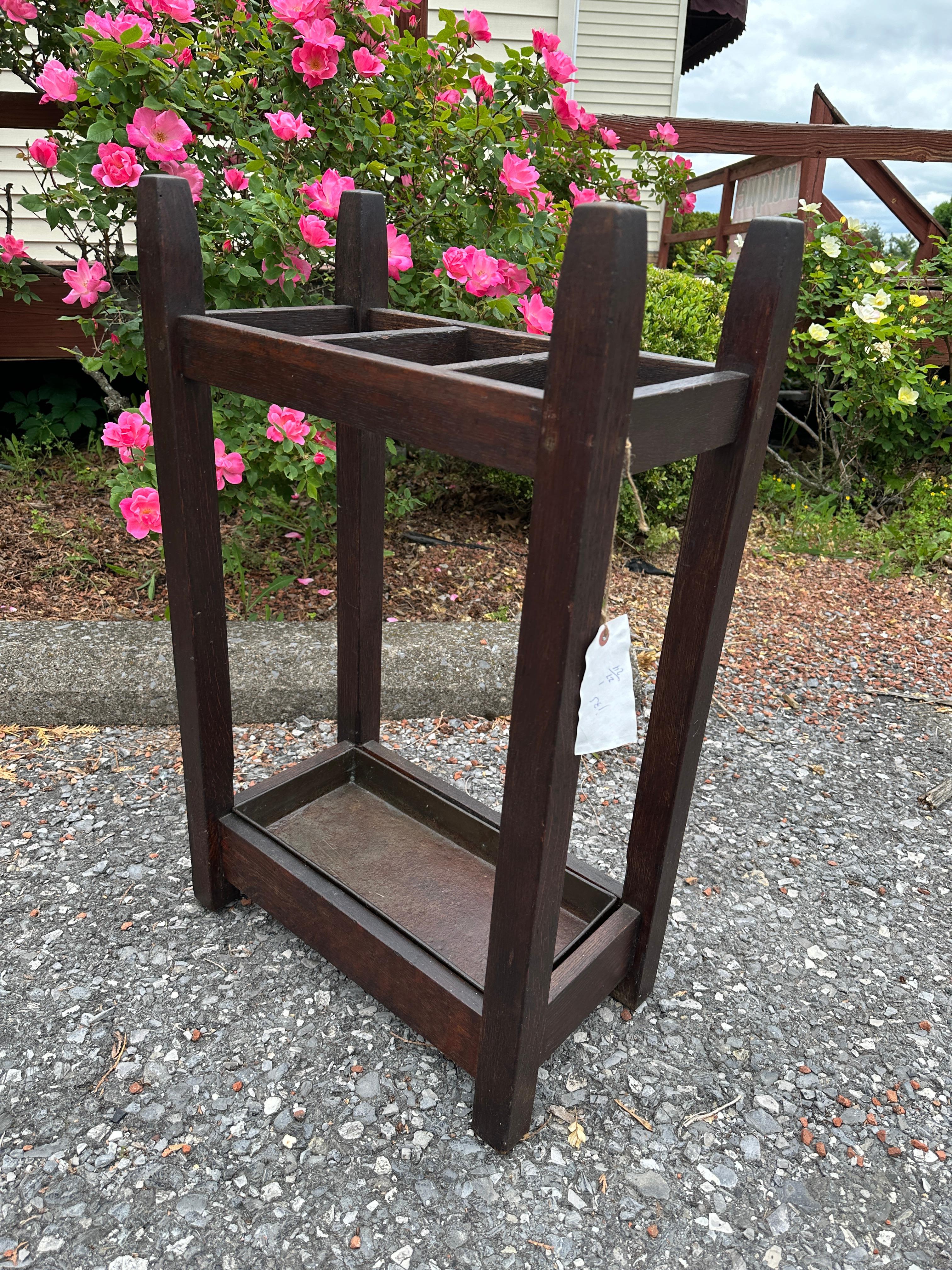 ANTIQUE  GUSTAV STICKLEY Double Umbrella Stand with Original Metal Liner - W7999 For Sale 10