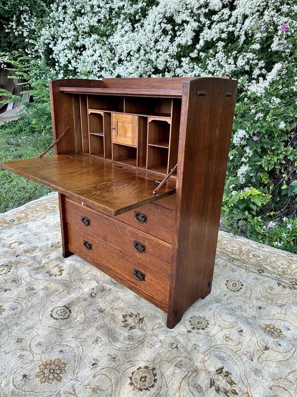 Arts and Crafts Antica scrivania a ribalta Gustav Stickley - W5844           DEVE  VENDERE in vendita