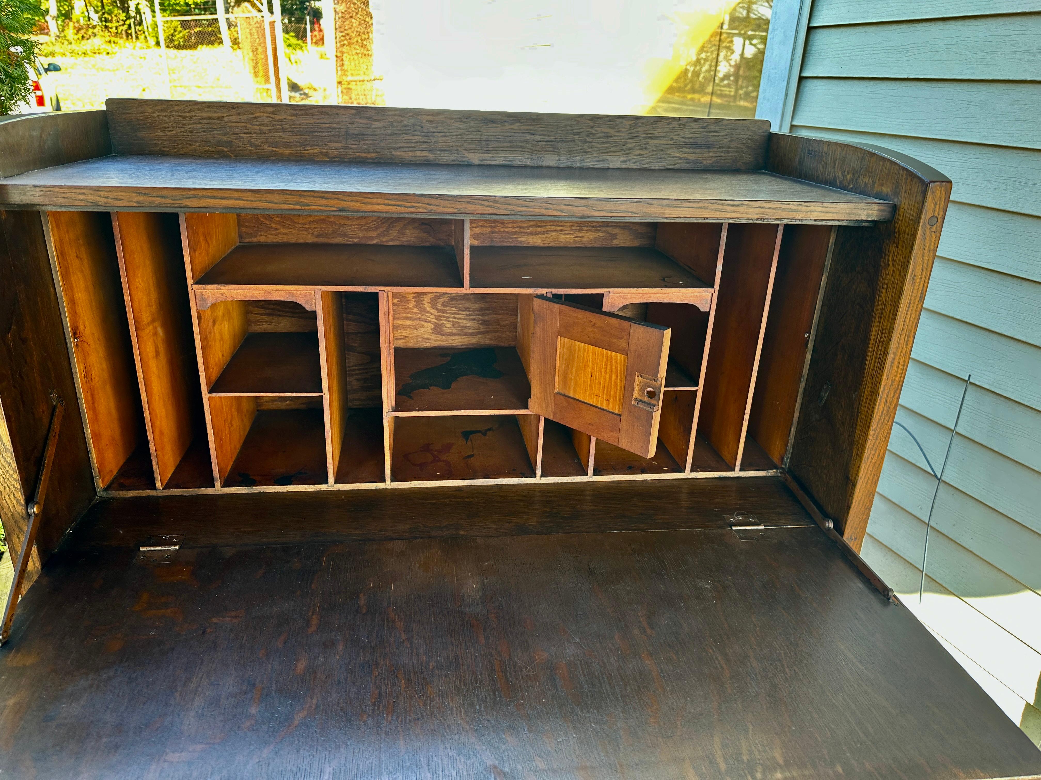 Antiker GUSTAV STICKLEY Drop Front-Schreibtisch PERIOD DESK - W5844           MUSS  VERKAUFEN im Angebot 12