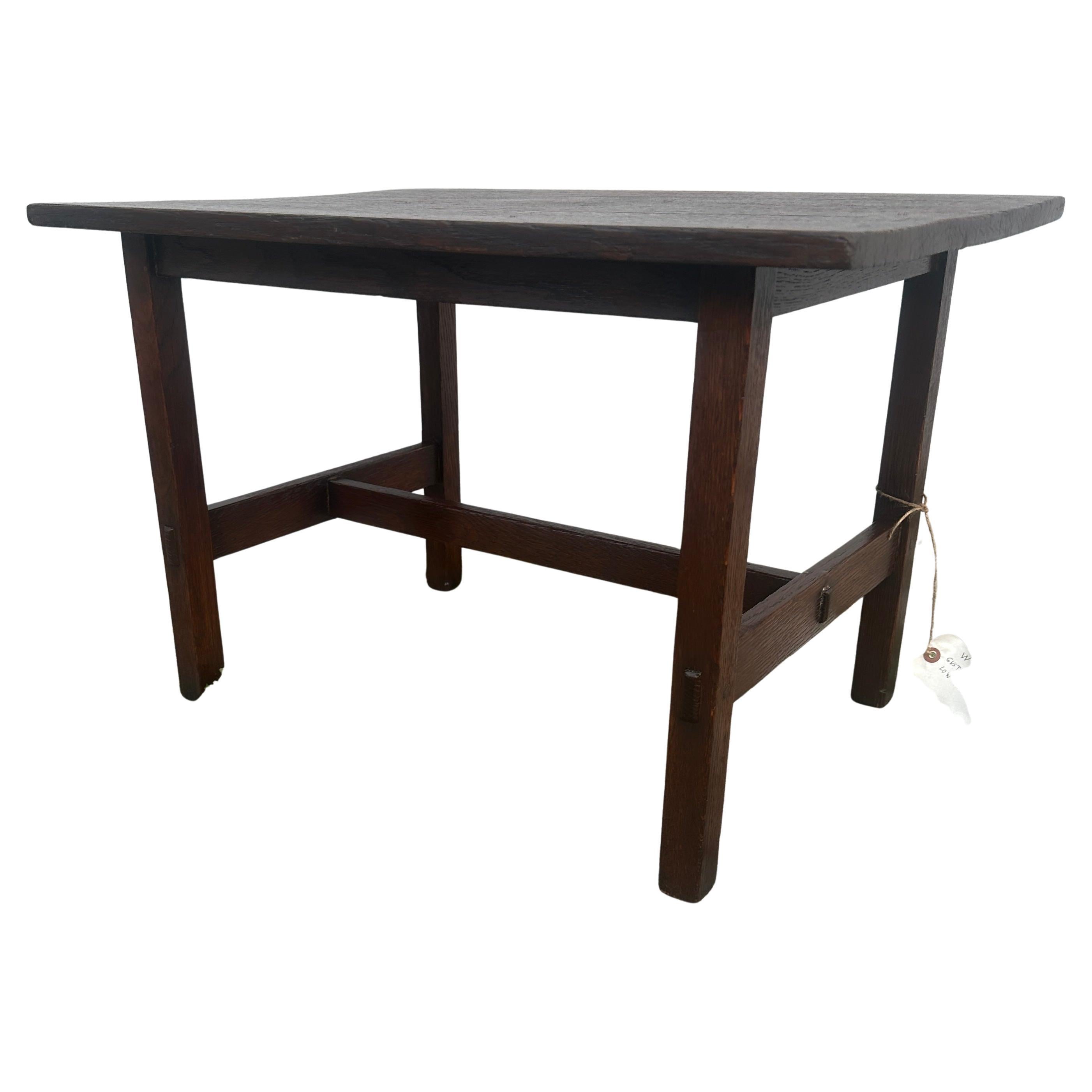 ANTIQUE     Gustav Stickley     Low Table  model # 640     Circa 1910 -    W7892