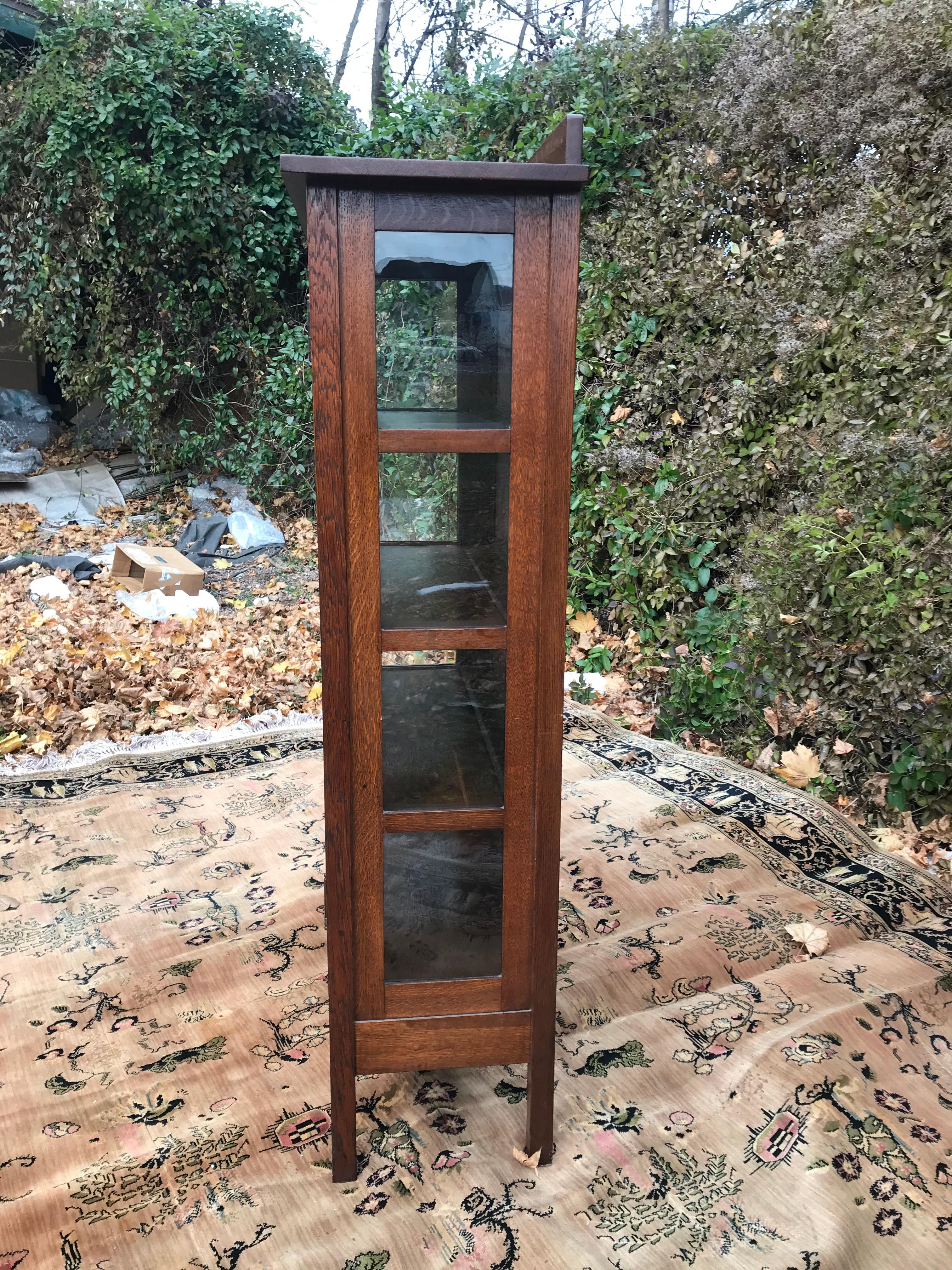 20th Century Antique Gustav Stickley Model 820 One Door China Cabinet - W5547