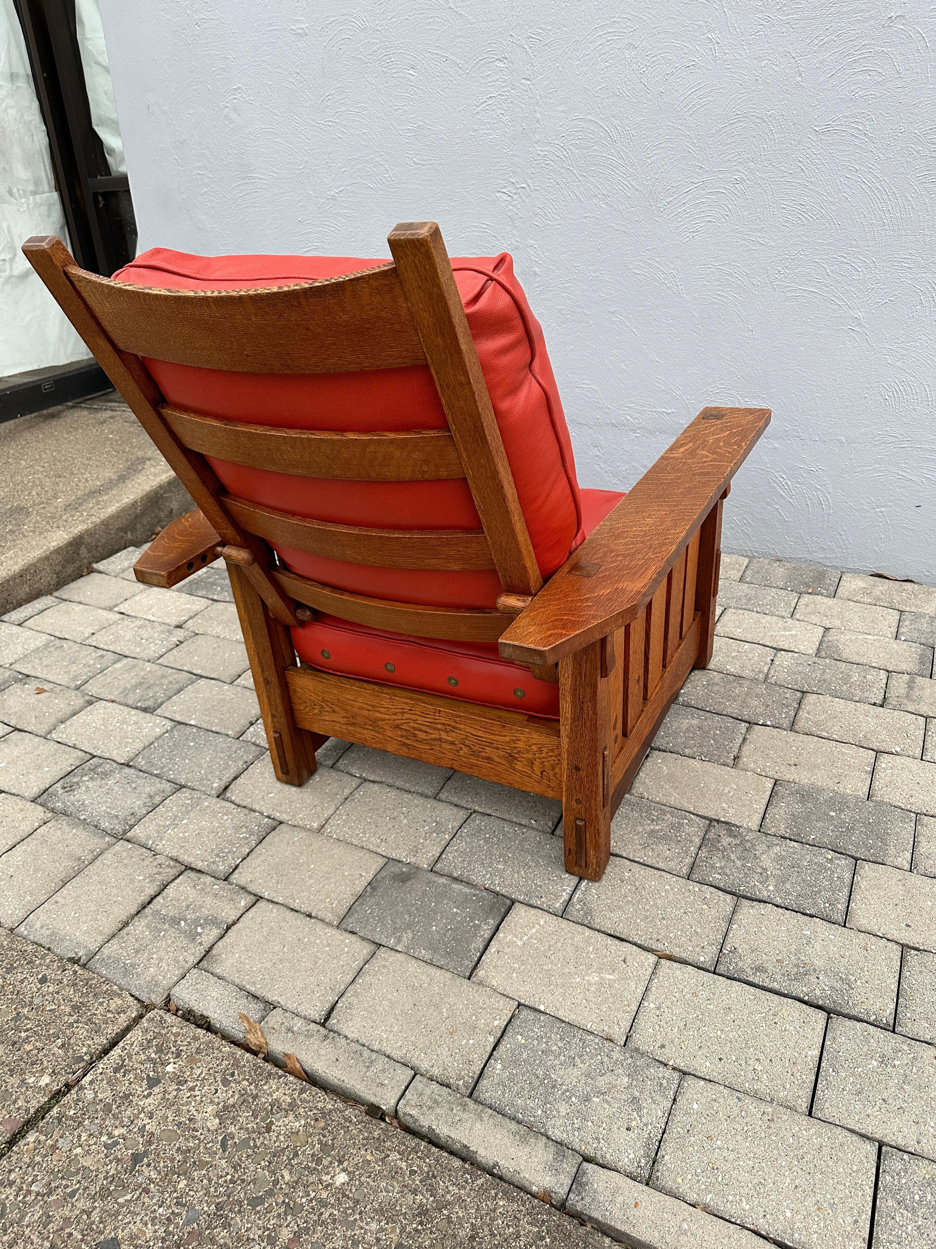Antique Gustav Stickley MORRIS Chair (#332) and Matching Footstool (#300) w 7559 11