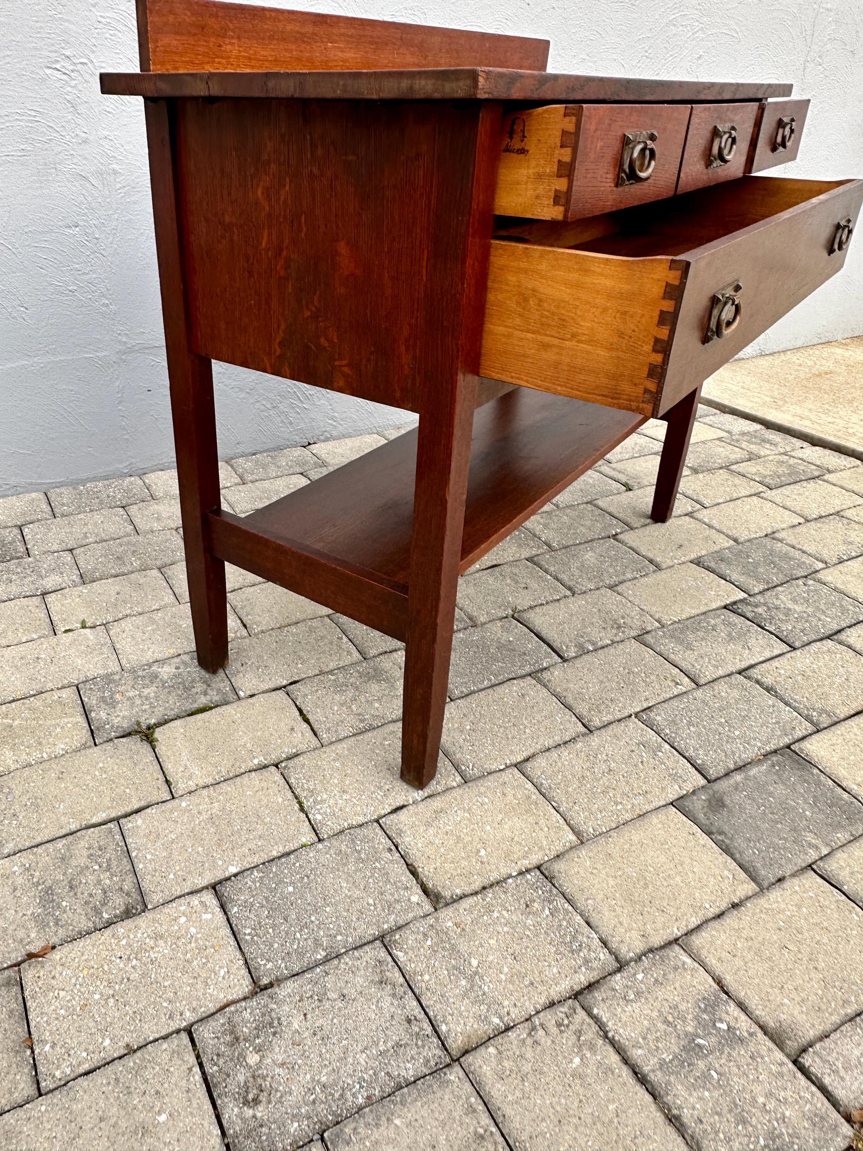 Table de service antique Gustav Stickley / Petite planche d'appoint - W7535 en vente 7