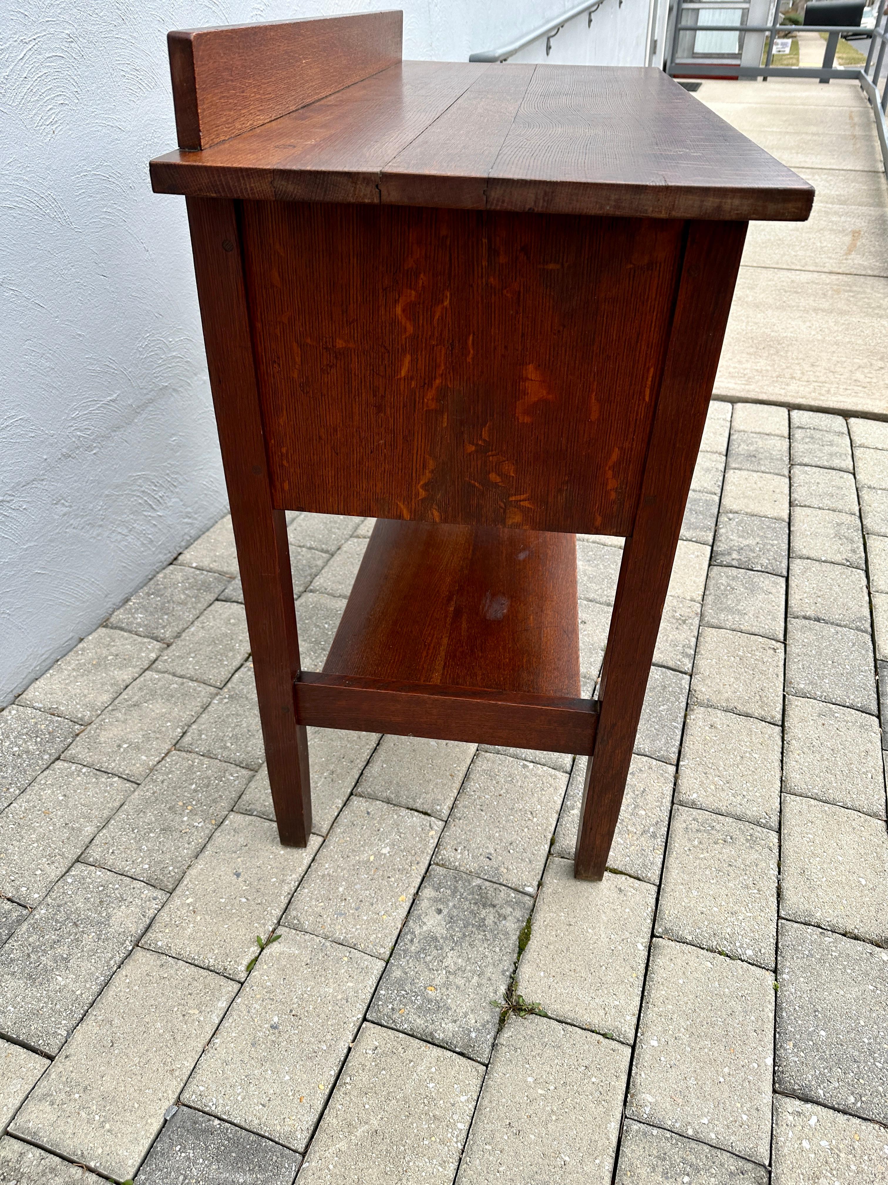 Table de service antique Gustav Stickley / Petite planche d'appoint - W7535 en vente 11