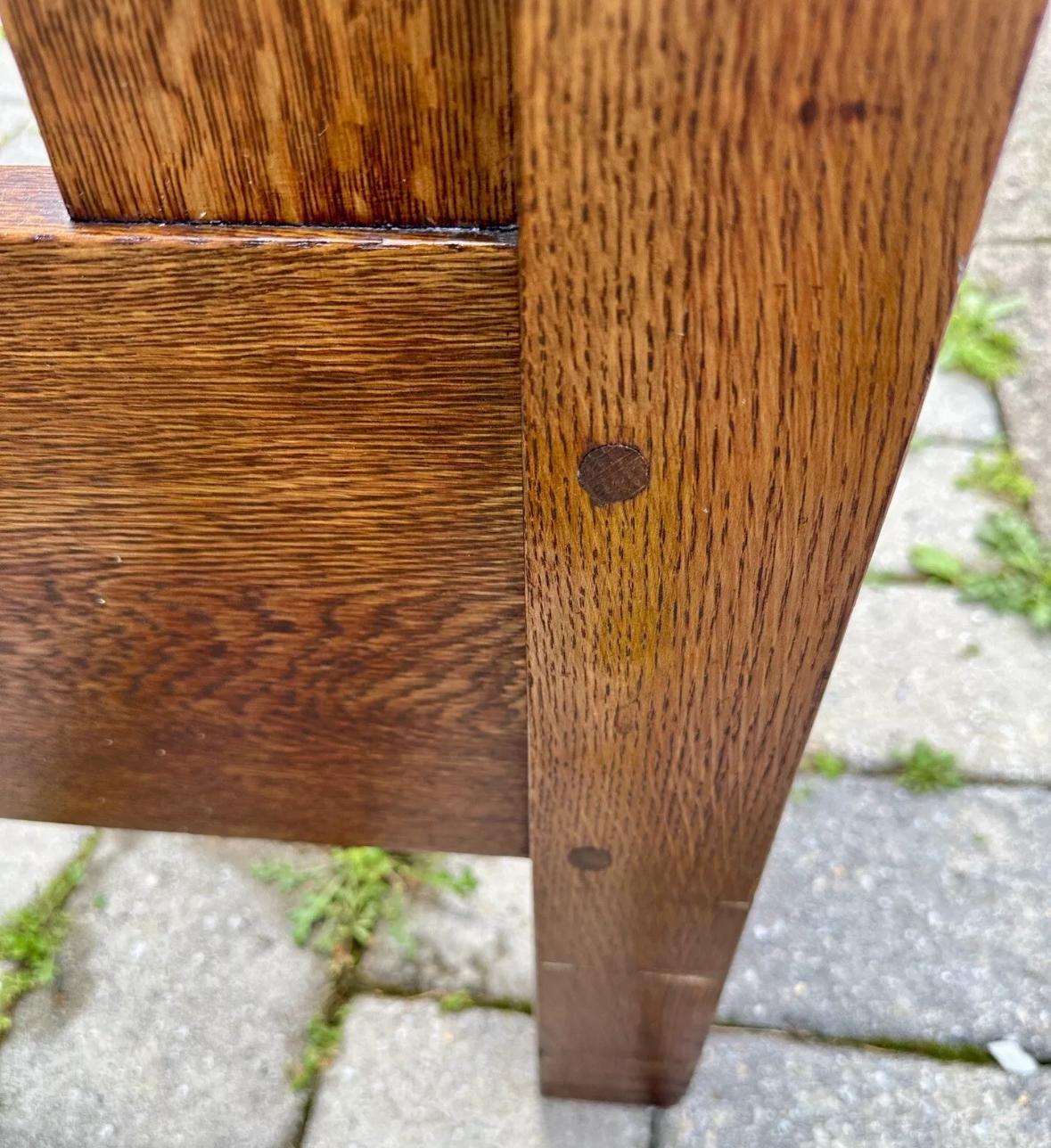 Antique    GUSTAV  STICKLEY   Three-Quarter Bed from early 1900s 3