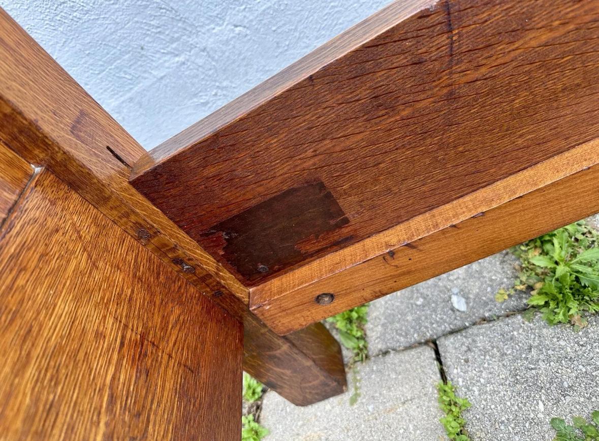 Antique    GUSTAV  STICKLEY   Three-Quarter Bed from early 1900s In Good Condition In Shamokin Dam, PA