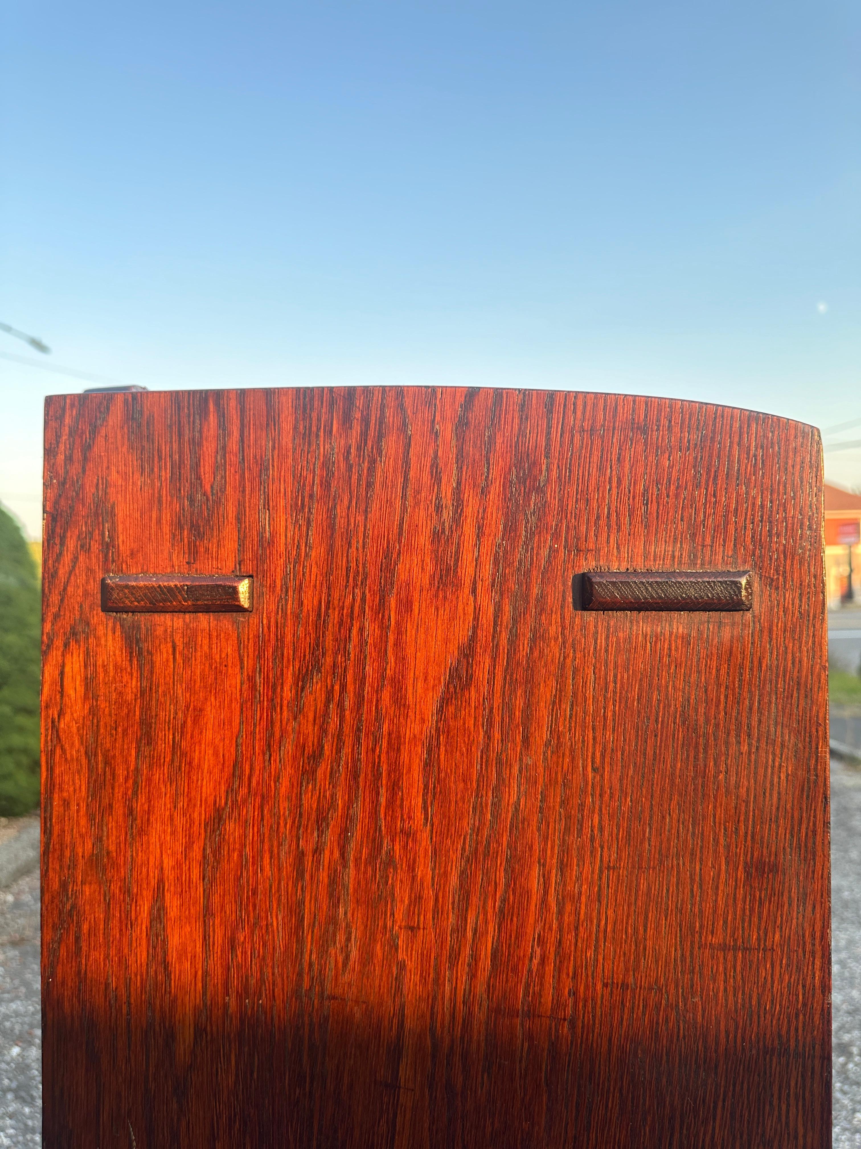 Antique Gustav Stickley  Bookcase, signed  w' paper label as pic       MUST SELL For Sale 3