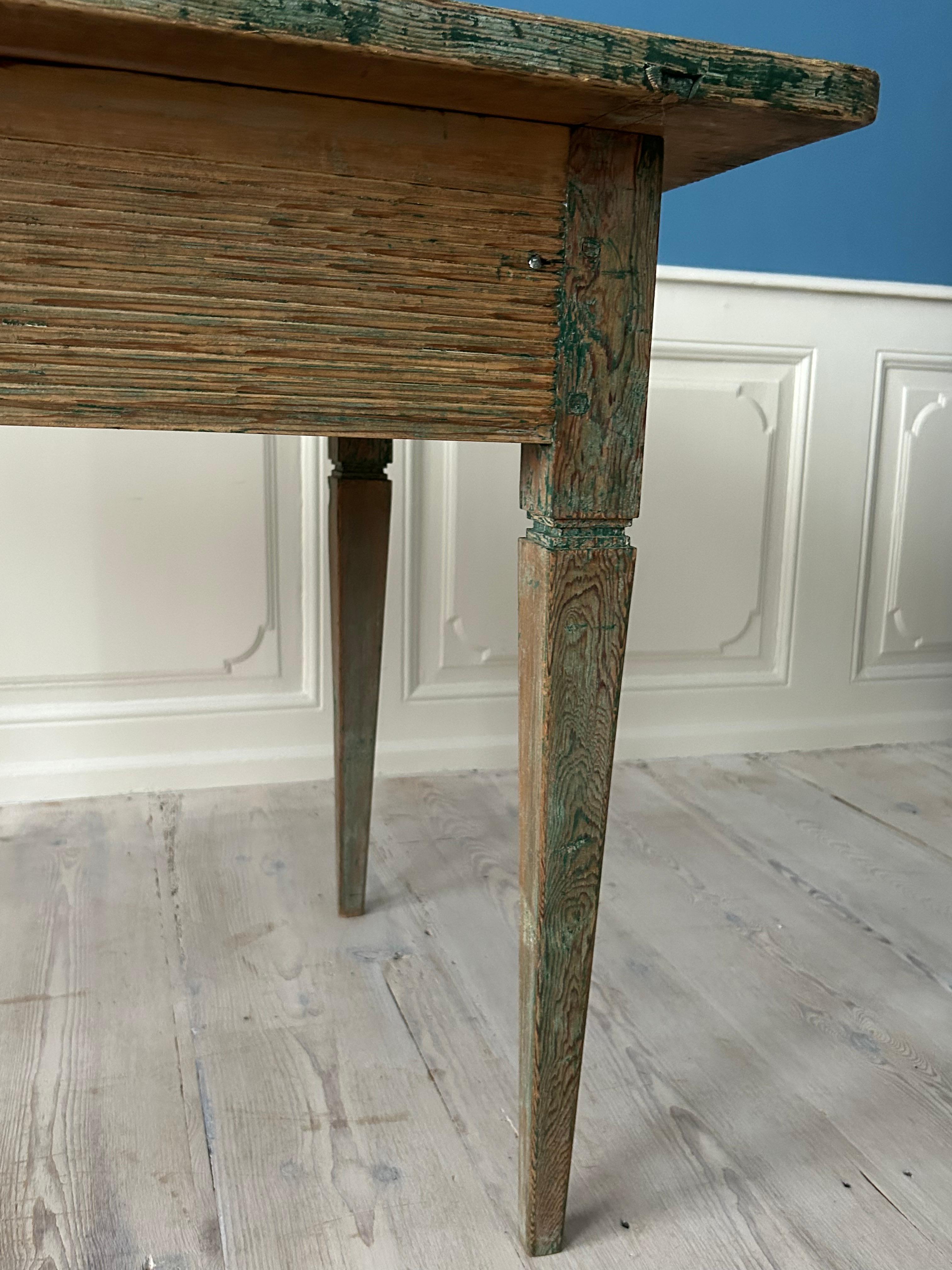 Antique Gustavian Pine Table with Green Paint, Sweden, Late 18th Century For Sale 8