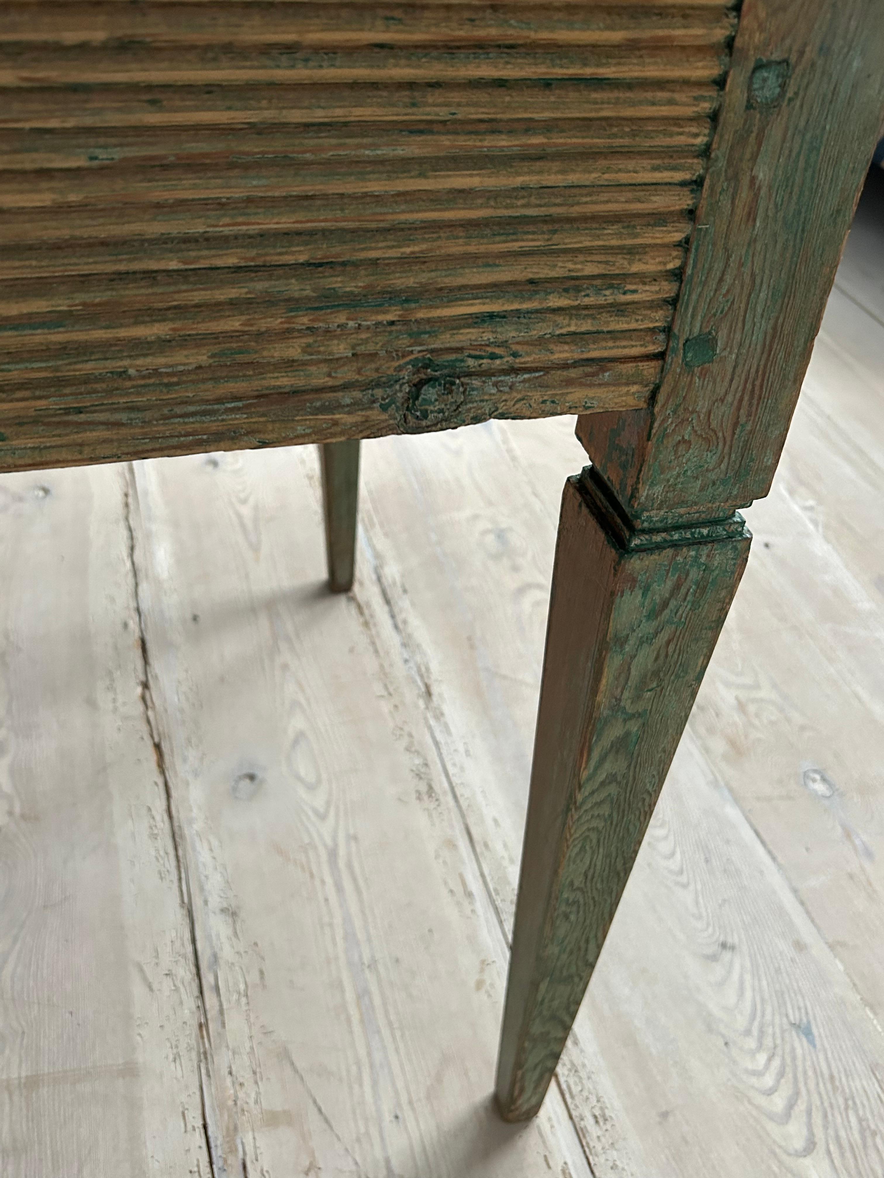 Antique Gustavian Pine Table with Green Paint, Sweden, Late 18th Century For Sale 15