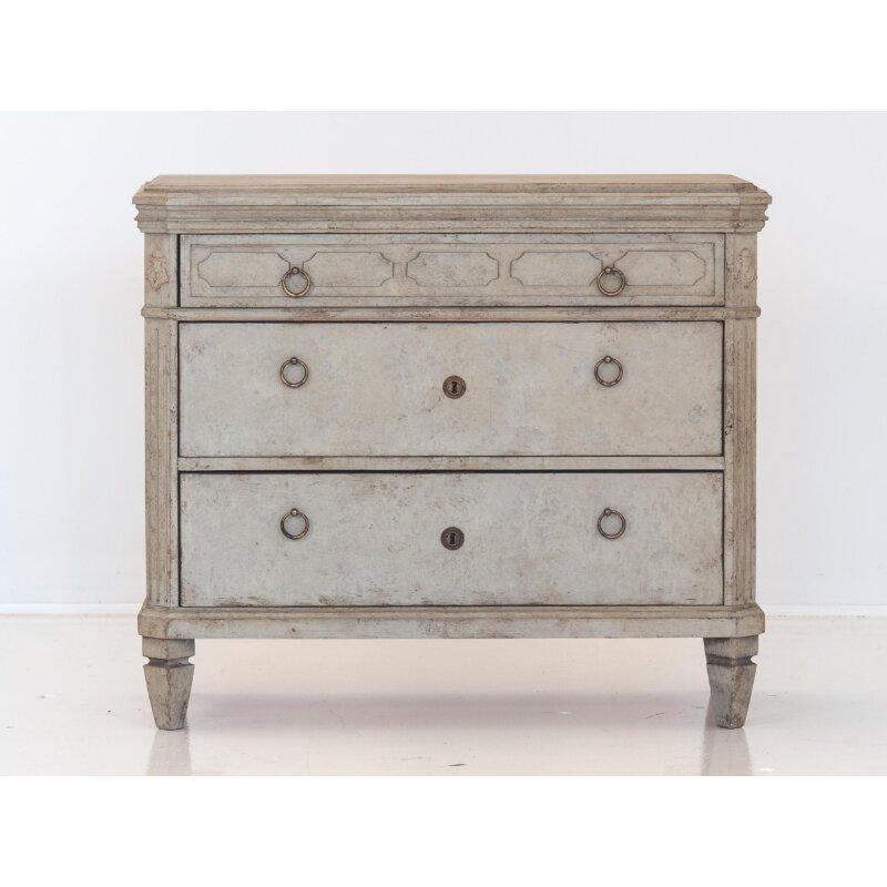 a pair of drawers
