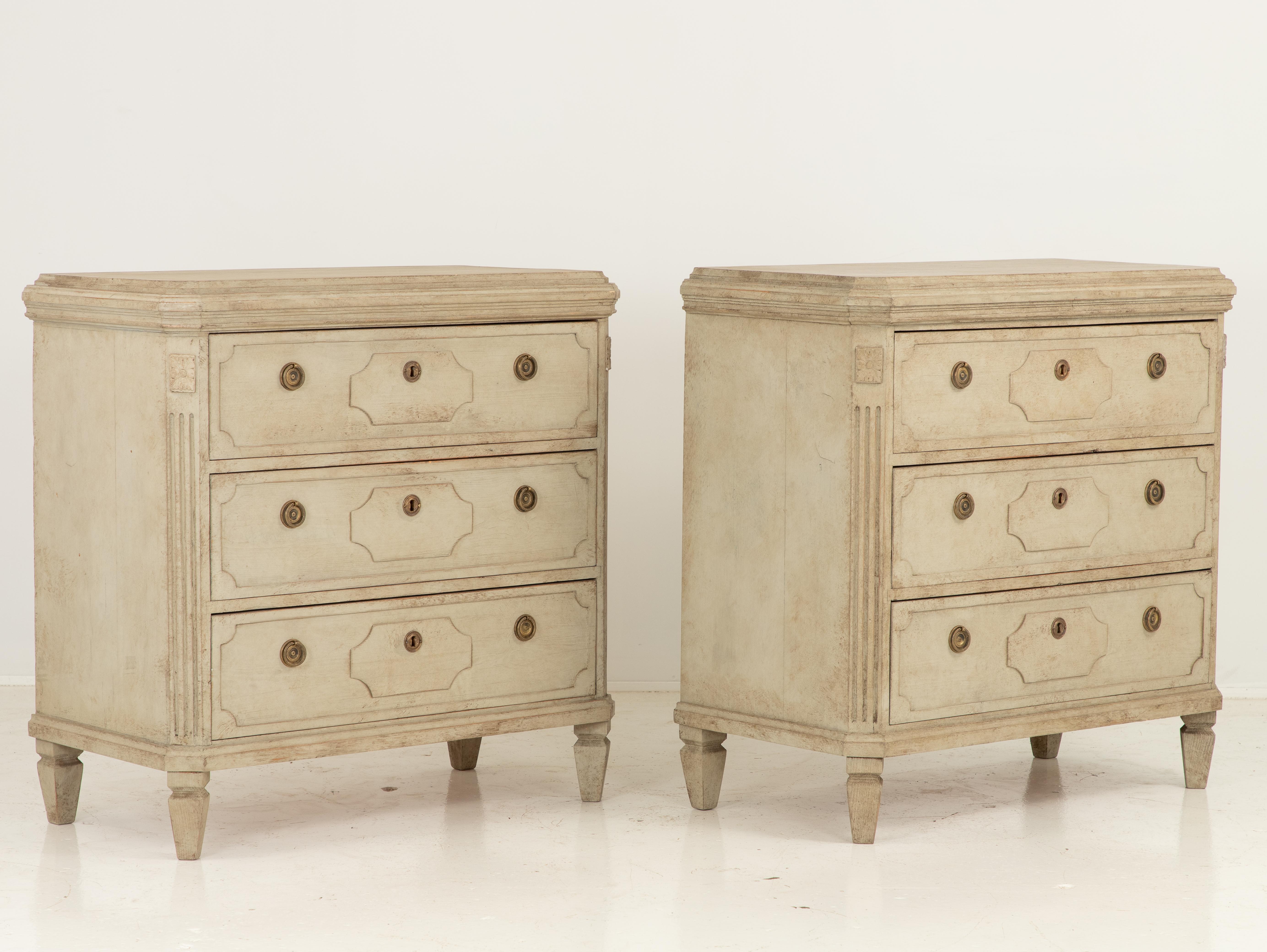 20th Century Antique Gustavian Style Chests of Drawers, a Pair For Sale
