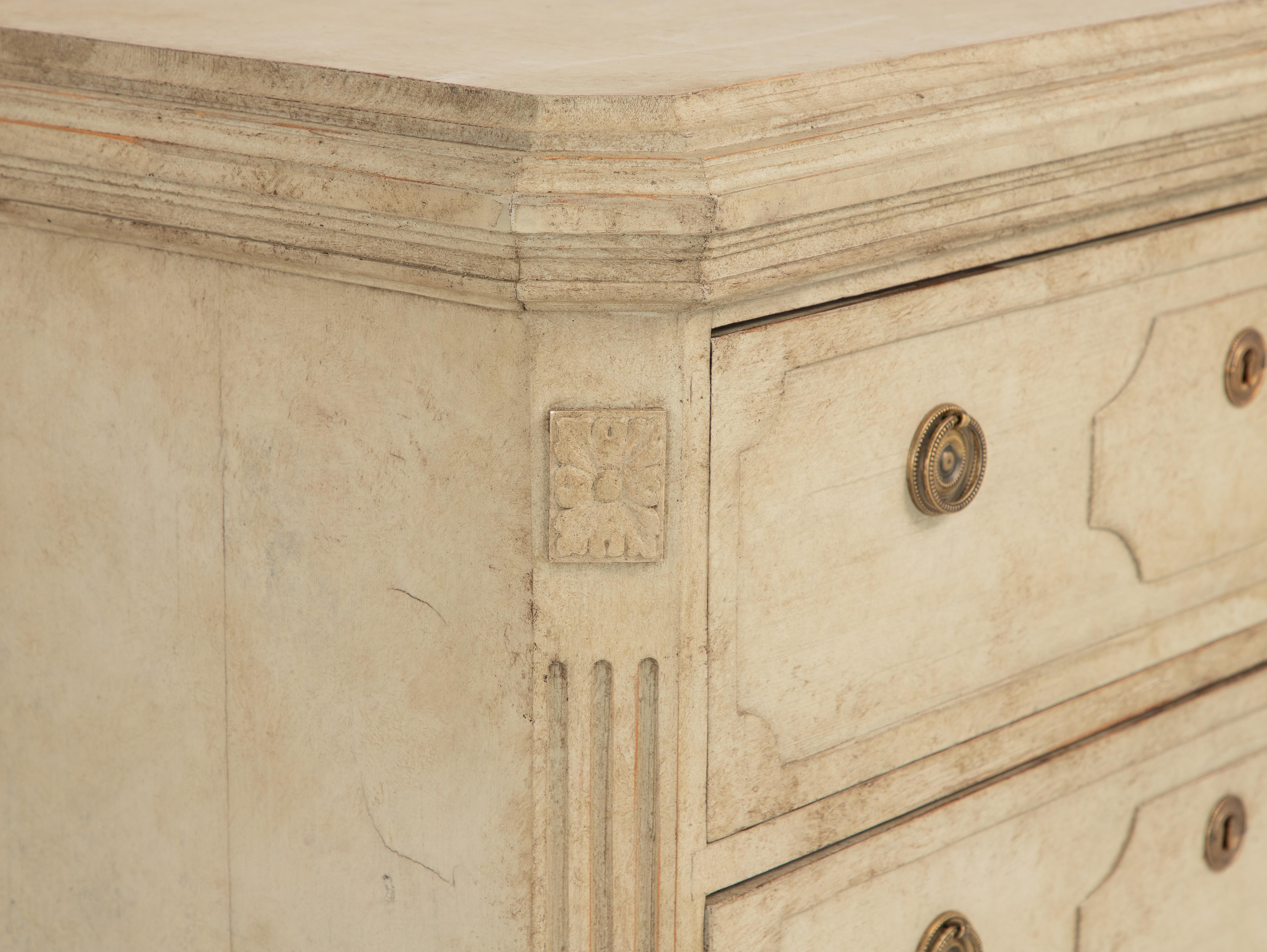 Antique Gustavian Style Chests of Drawers, a Pair For Sale 4