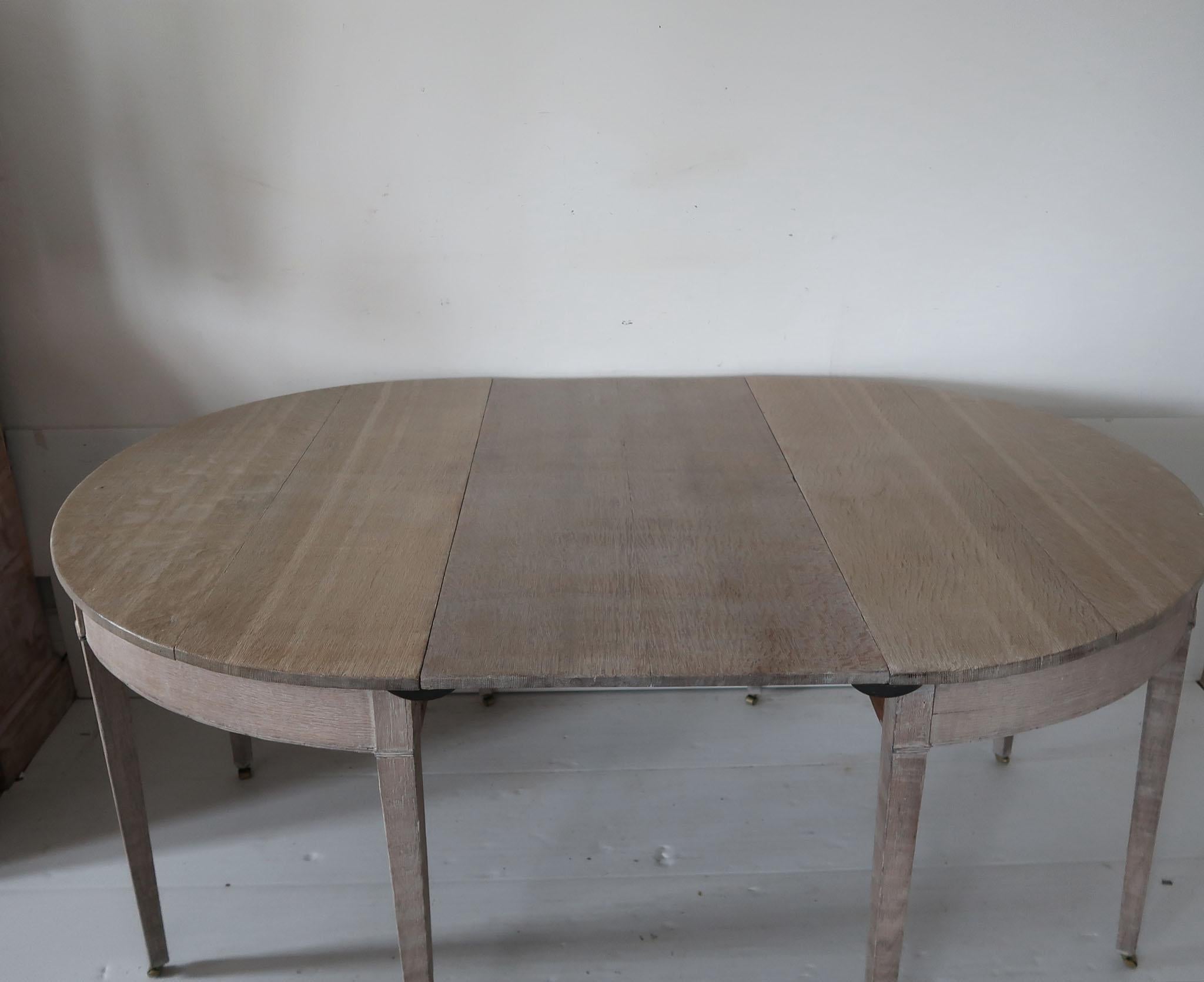 Antique Gustavian Style Limed Oak D-End Dining Table, English, circa 1780 In Good Condition In St Annes, Lancashire