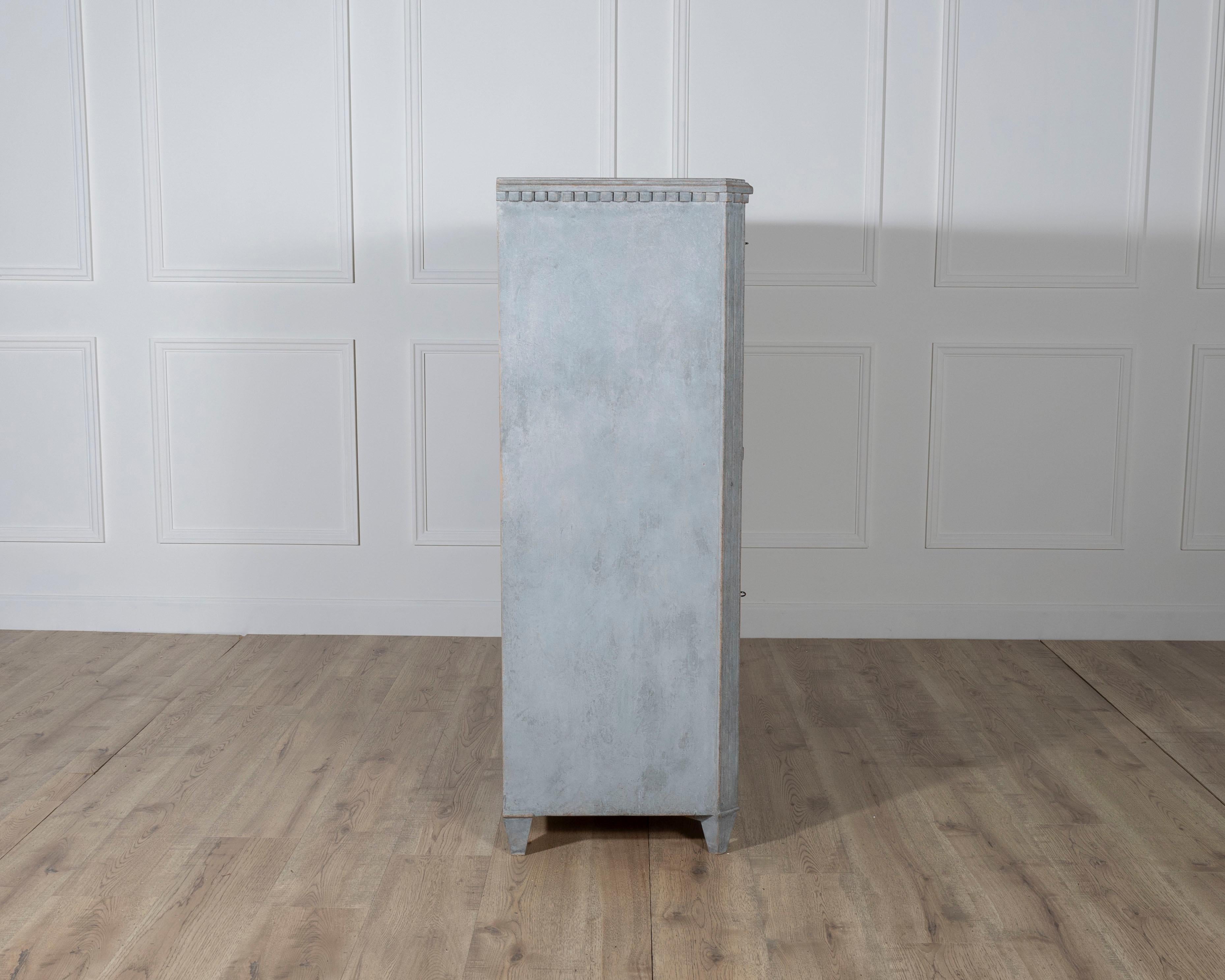 Antique Gustavian Style Painted Bureau in Blue, circa 1840–1850 In Good Condition For Sale In Atlanta, GA