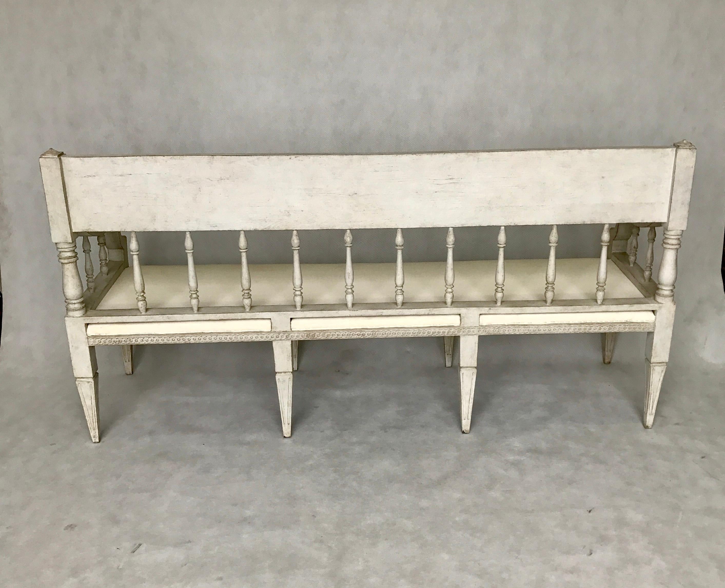 Hand-Carved Antique Gustavian Style Three-Seat Sofa, circa 1890 For Sale