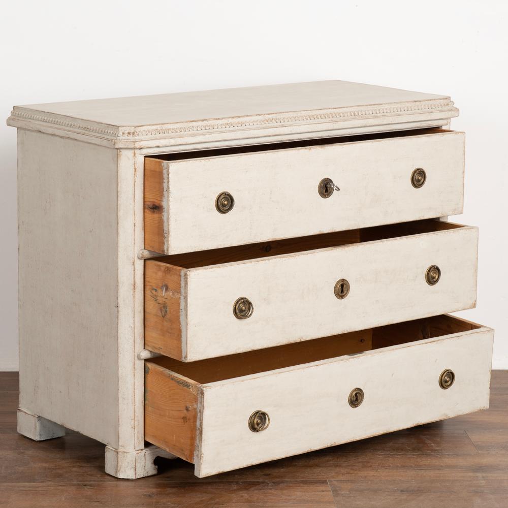 Swedish Antique Gustavian White Painted Chest of Drawers from Sweden, circa 1820-40 For Sale