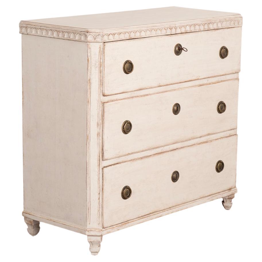 Antique Gustavian White Painted Chest of Three Drawers from Sweden circa 1840 For Sale