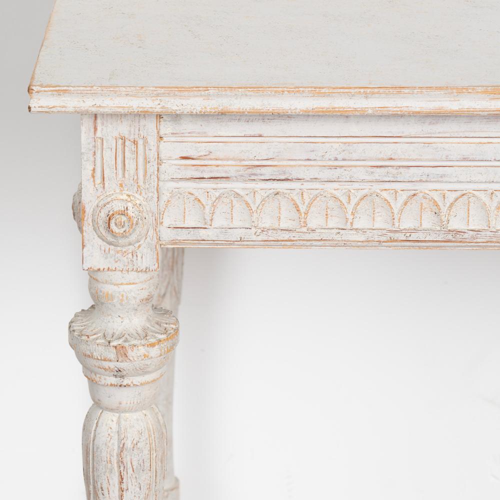 Antique Gustavian White Painted Side Table Small Writing Table, Sweden circa 180 3