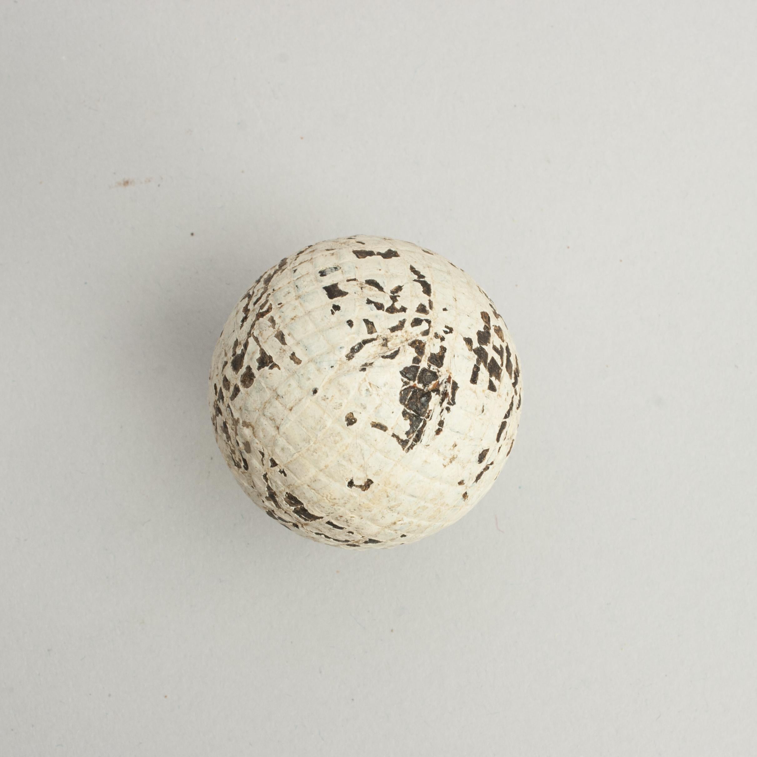 Antiker Gutta Percha-Golfball, Mesh-Muster im Angebot 4