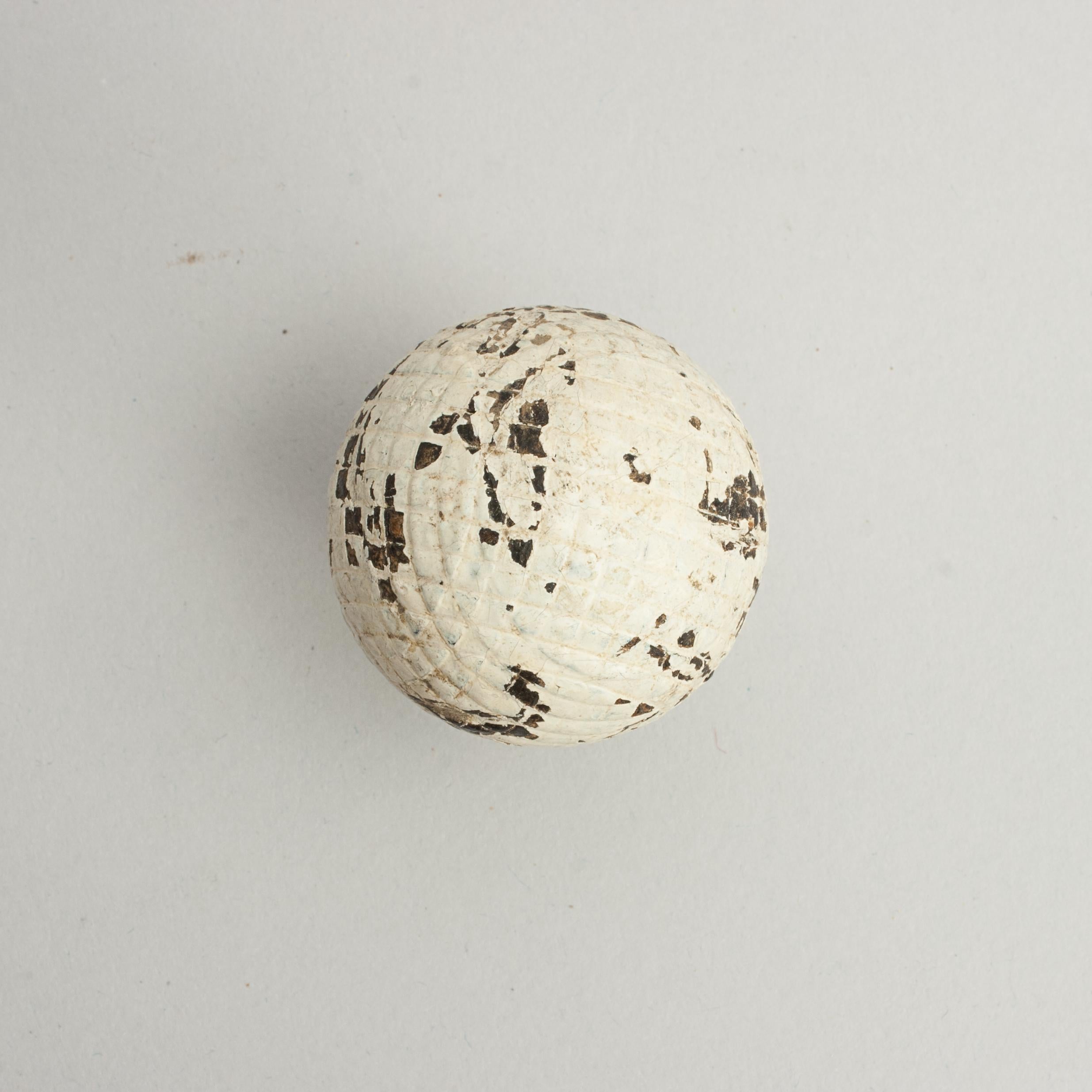 Antiker Gutta Percha-Golfball, Mesh-Muster (Mittleres 19. Jahrhundert) im Angebot