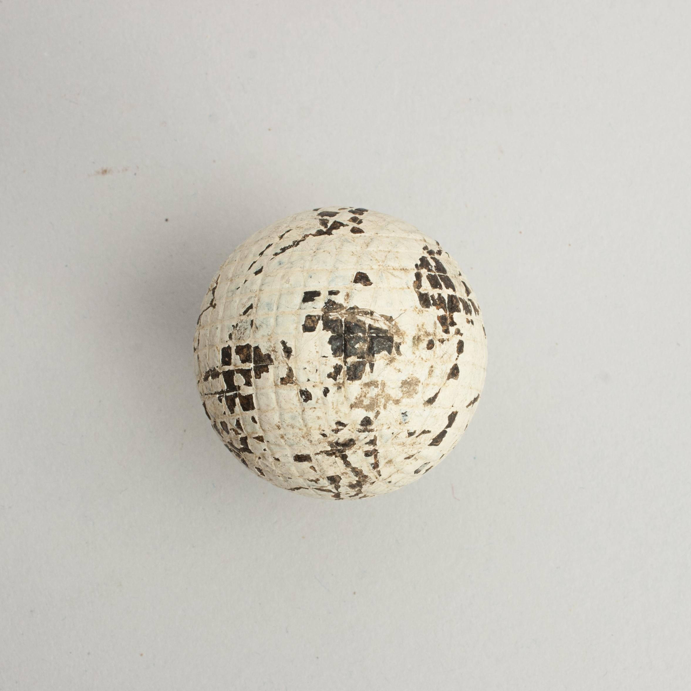 Antiker Gutta Percha-Golfball, Mesh-Muster im Angebot 2