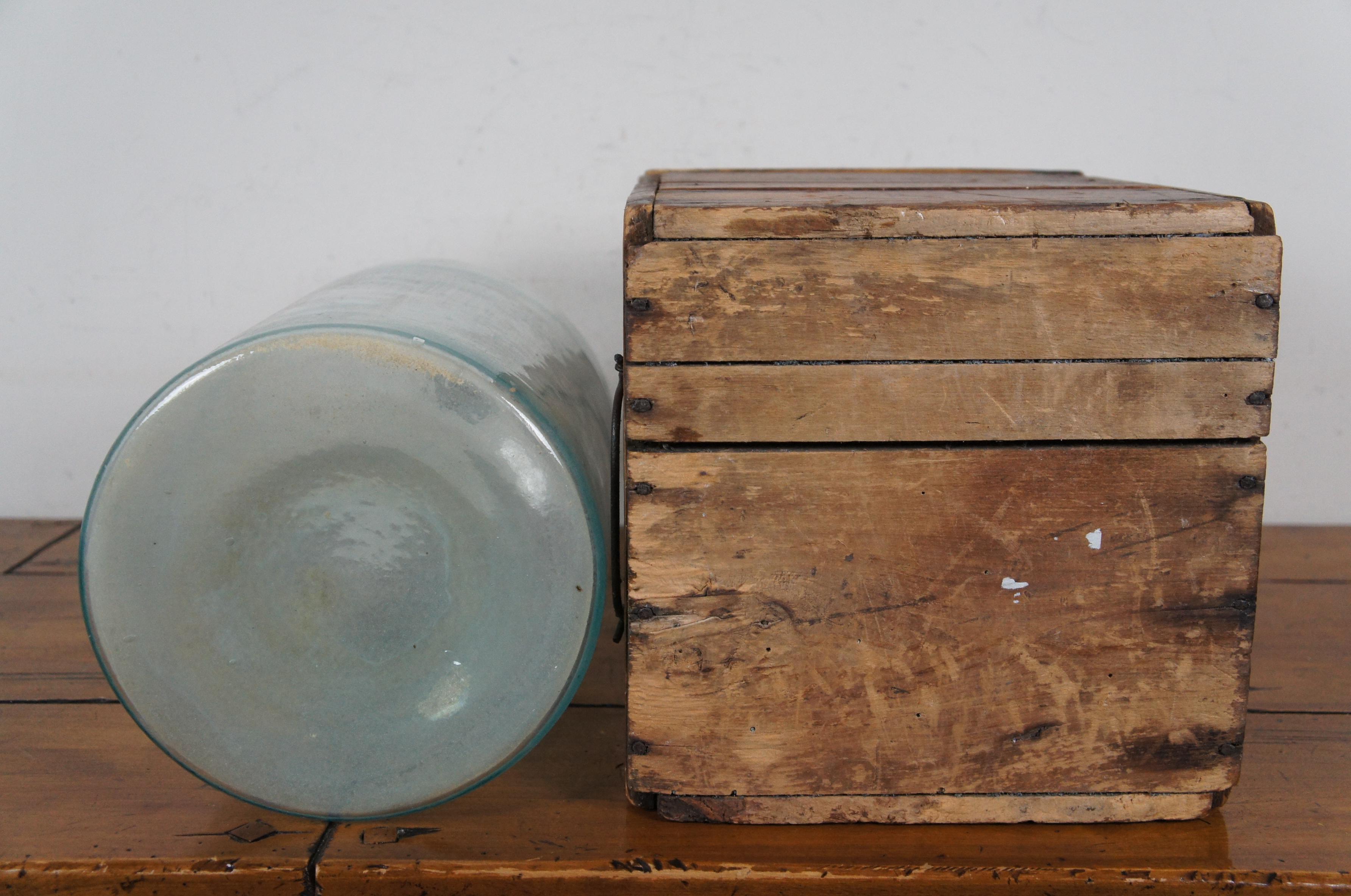 Antique GW Banker Boxed Demijohn Wine Whiskey Bottle & Tantalus Crate 19