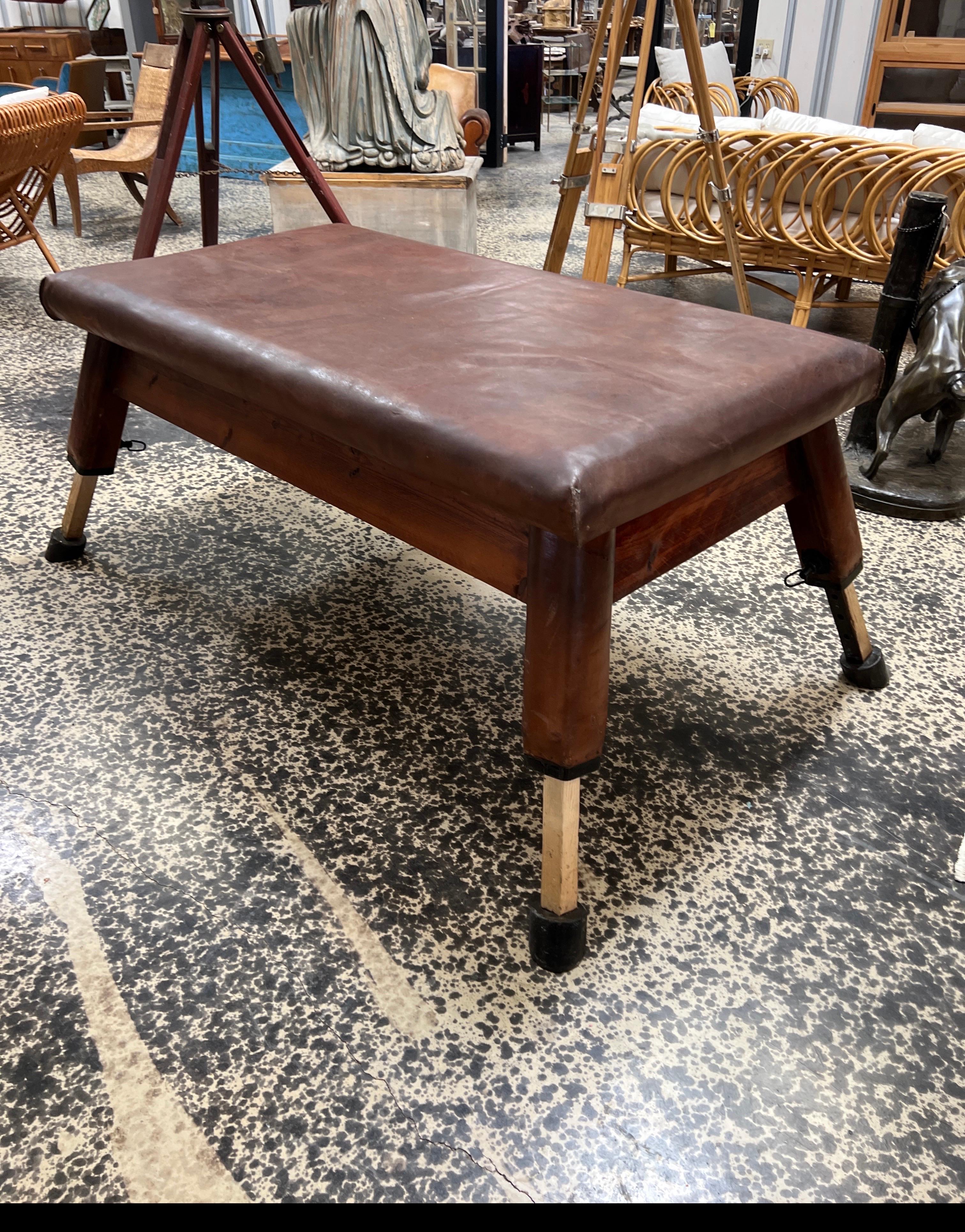 Antique Gym Bench large In Good Condition For Sale In Sag Harbor, NY