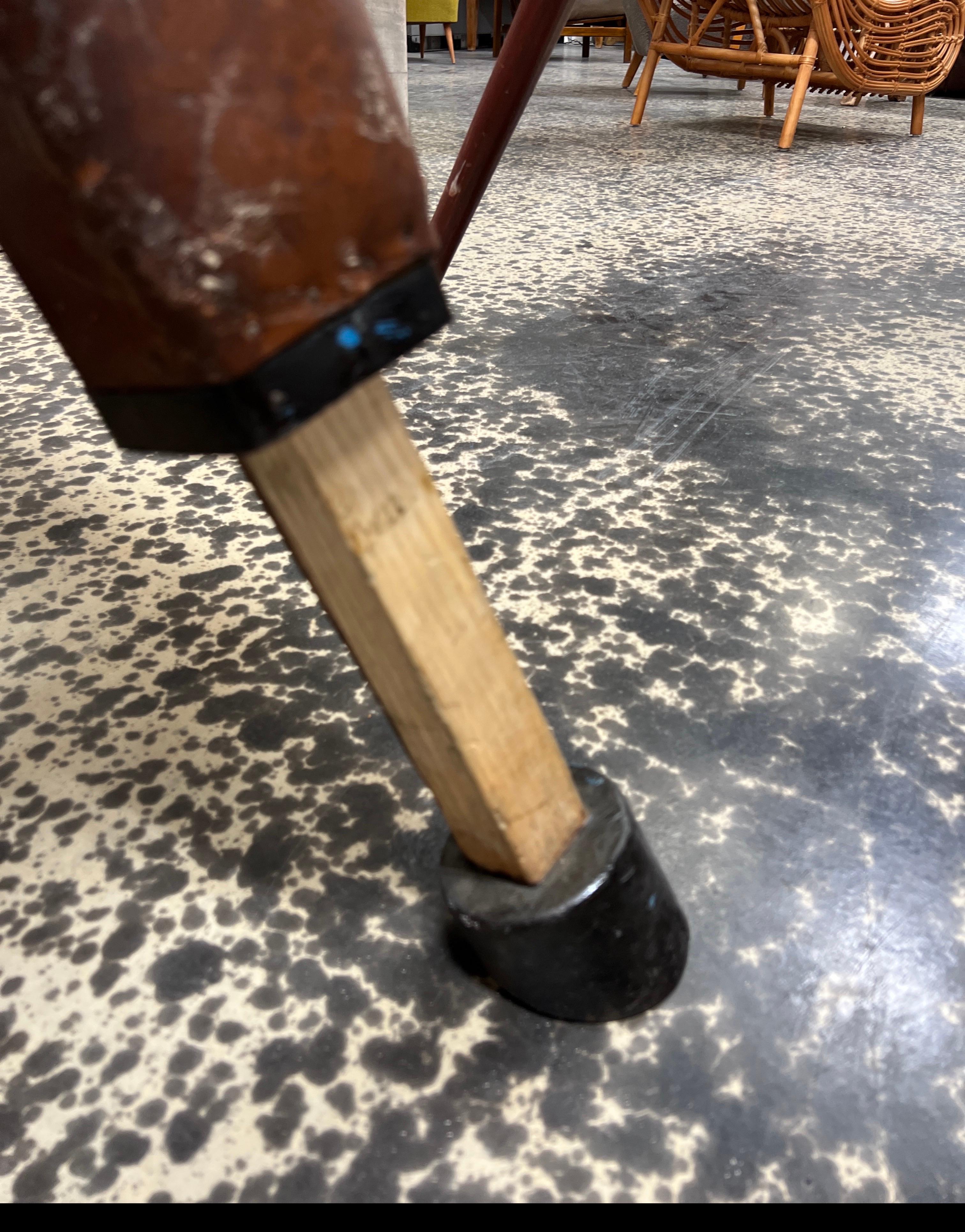 Antique Gym Bench large For Sale 1